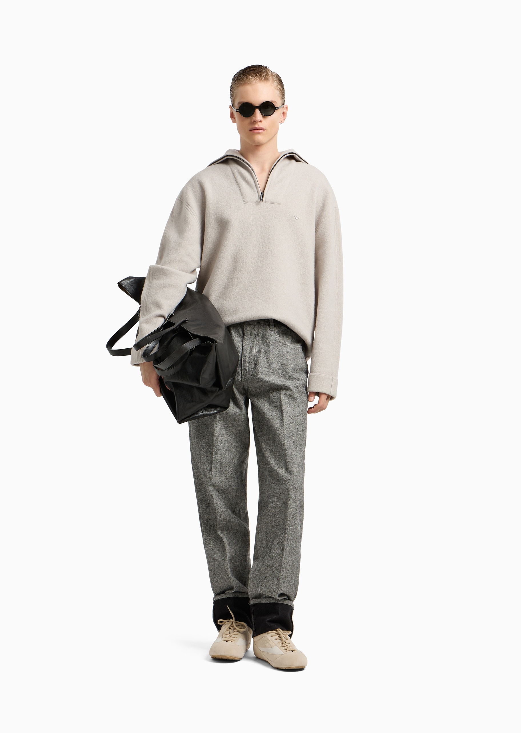 Emporio Armani 男士全绵羊毛宽松长袖落肩套头毛衣