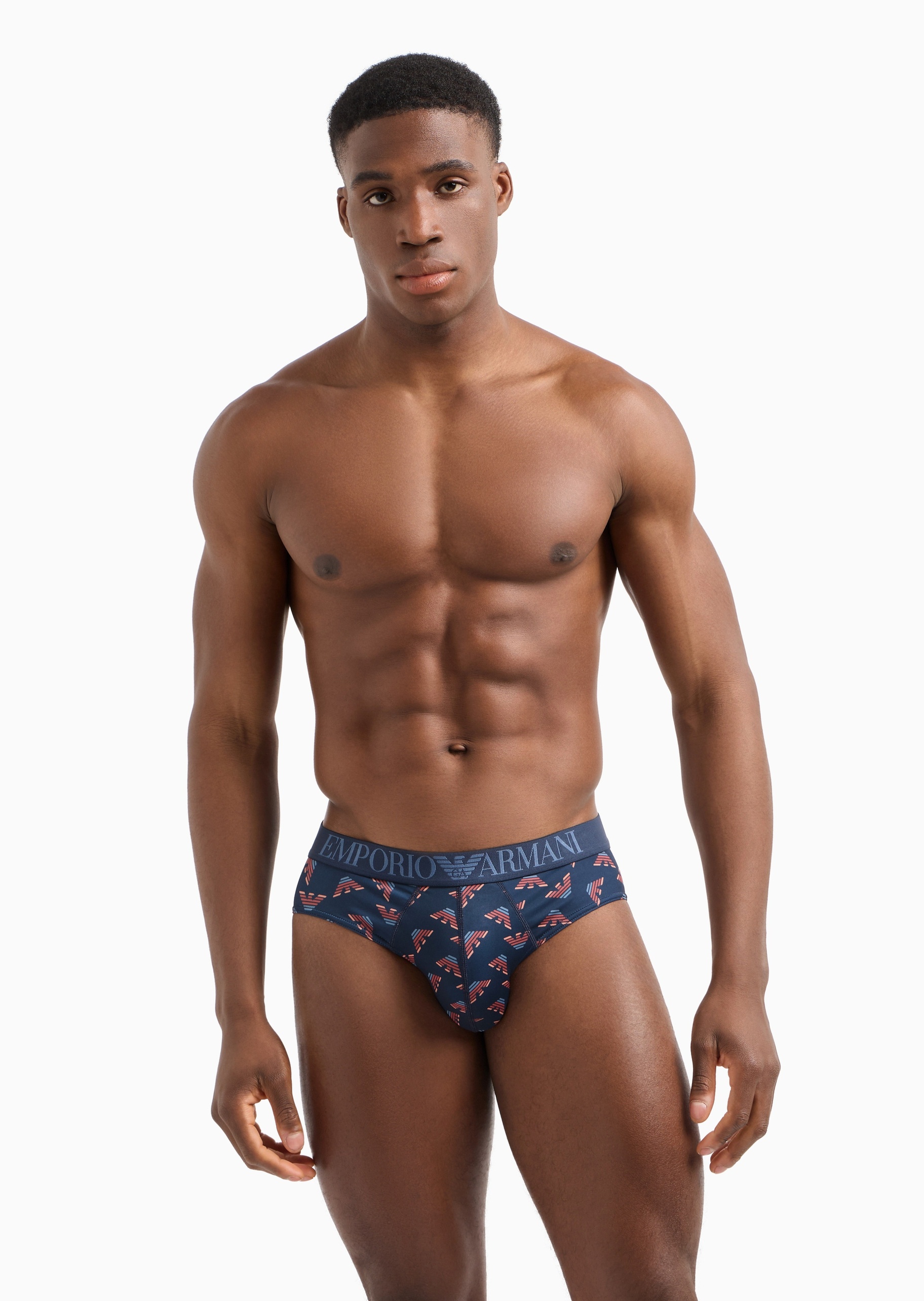 Emporio Armani 男士弹力合身三角通体标识印花内裤
