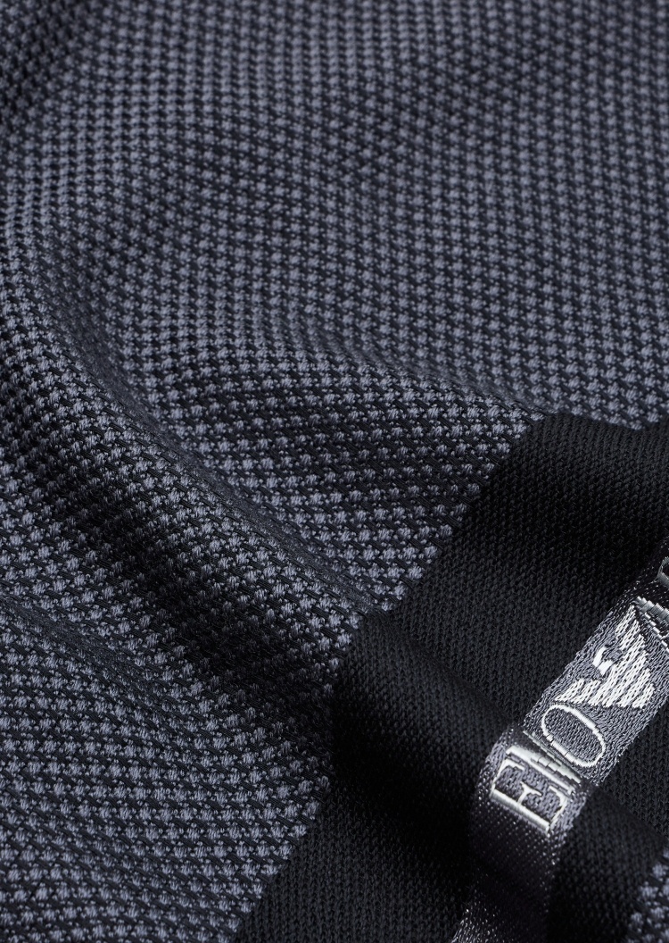 Emporio Armani 男士绵羊毛混纺提花纯色保暖围巾