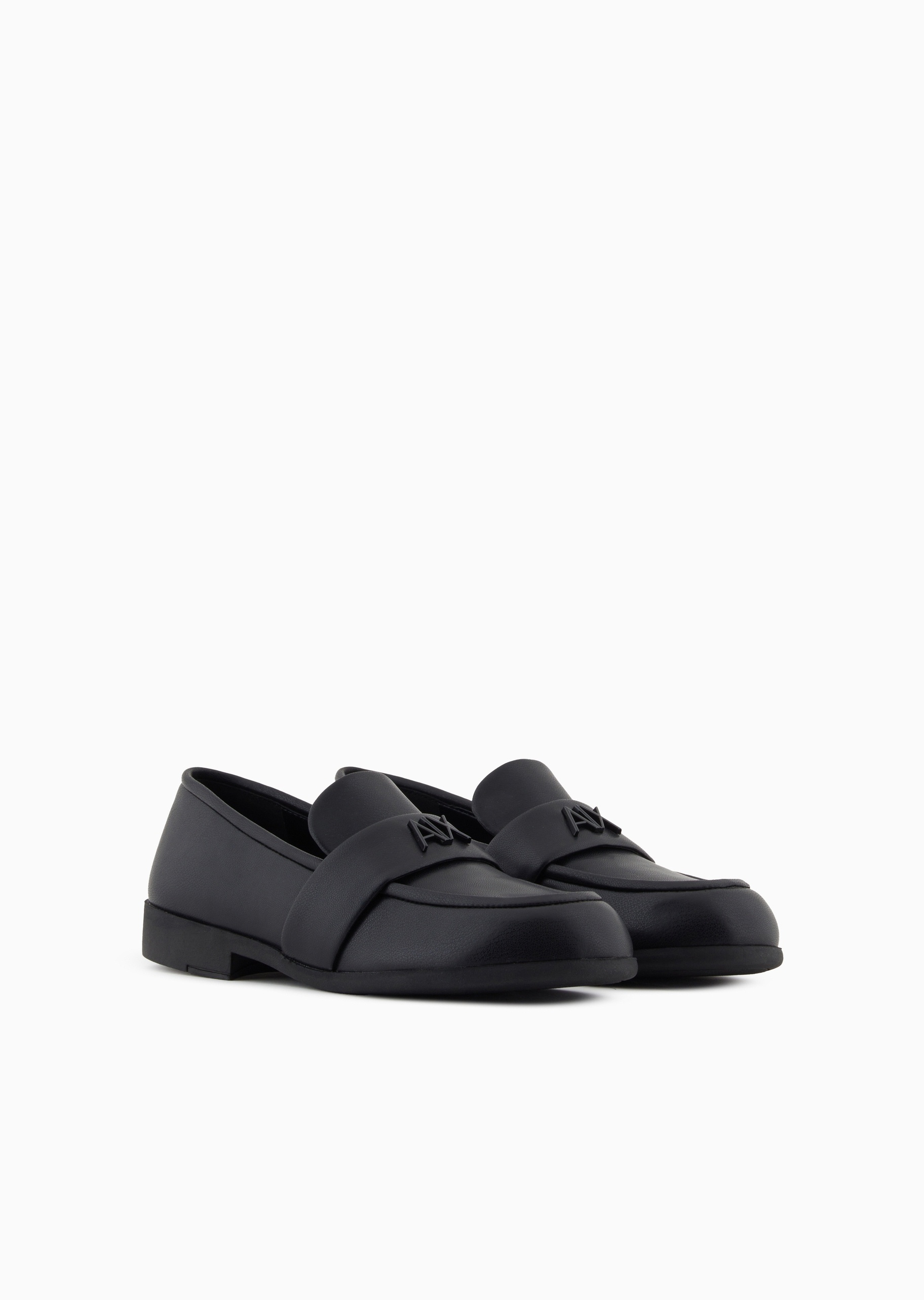 ARMANI EXCHANGE 女士一脚蹬低帮圆头纯色休闲乐福鞋