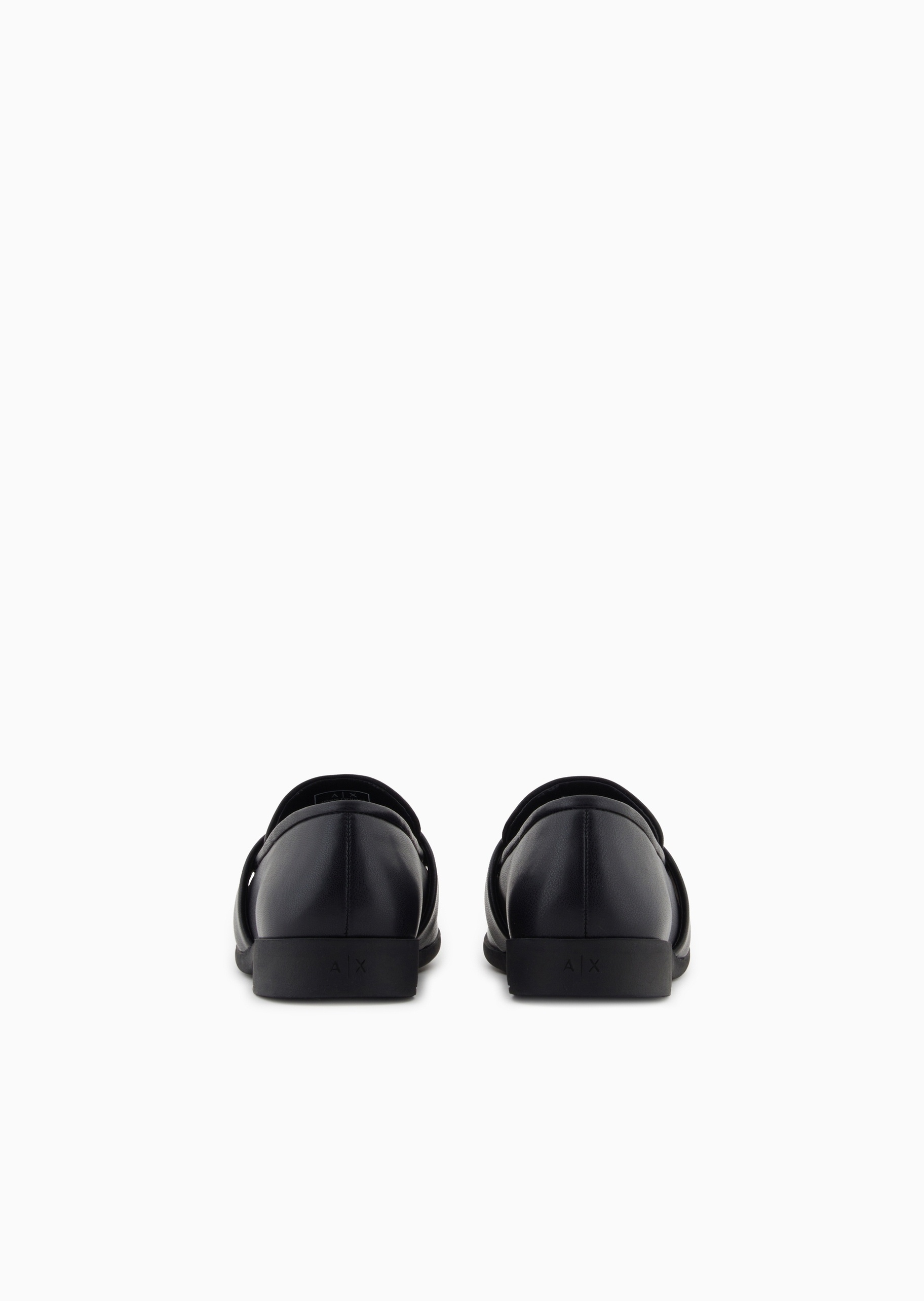 ARMANI EXCHANGE 女士一脚蹬低帮圆头纯色休闲乐福鞋