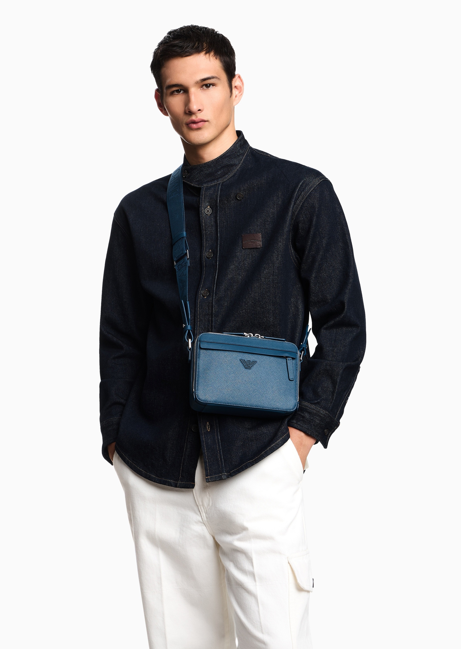 Emporio Armani 男士拉链横款可拆肩带单肩斜挎包