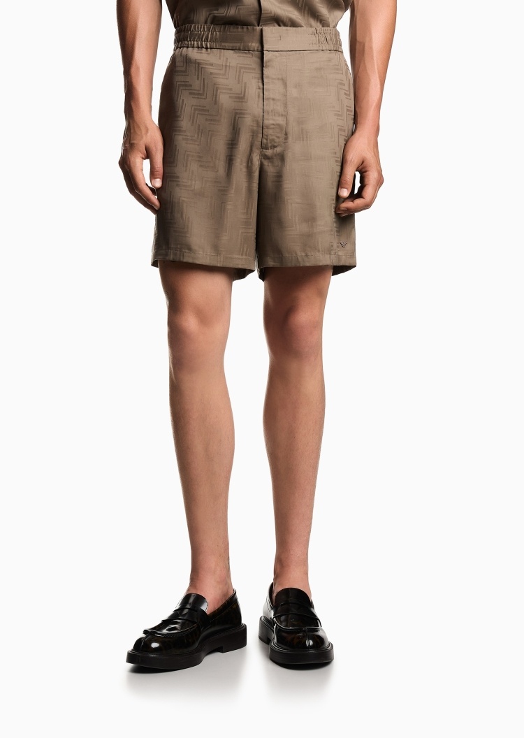 Emporio Armani 男士宽松休闲松弛感莱赛尔提花短裤