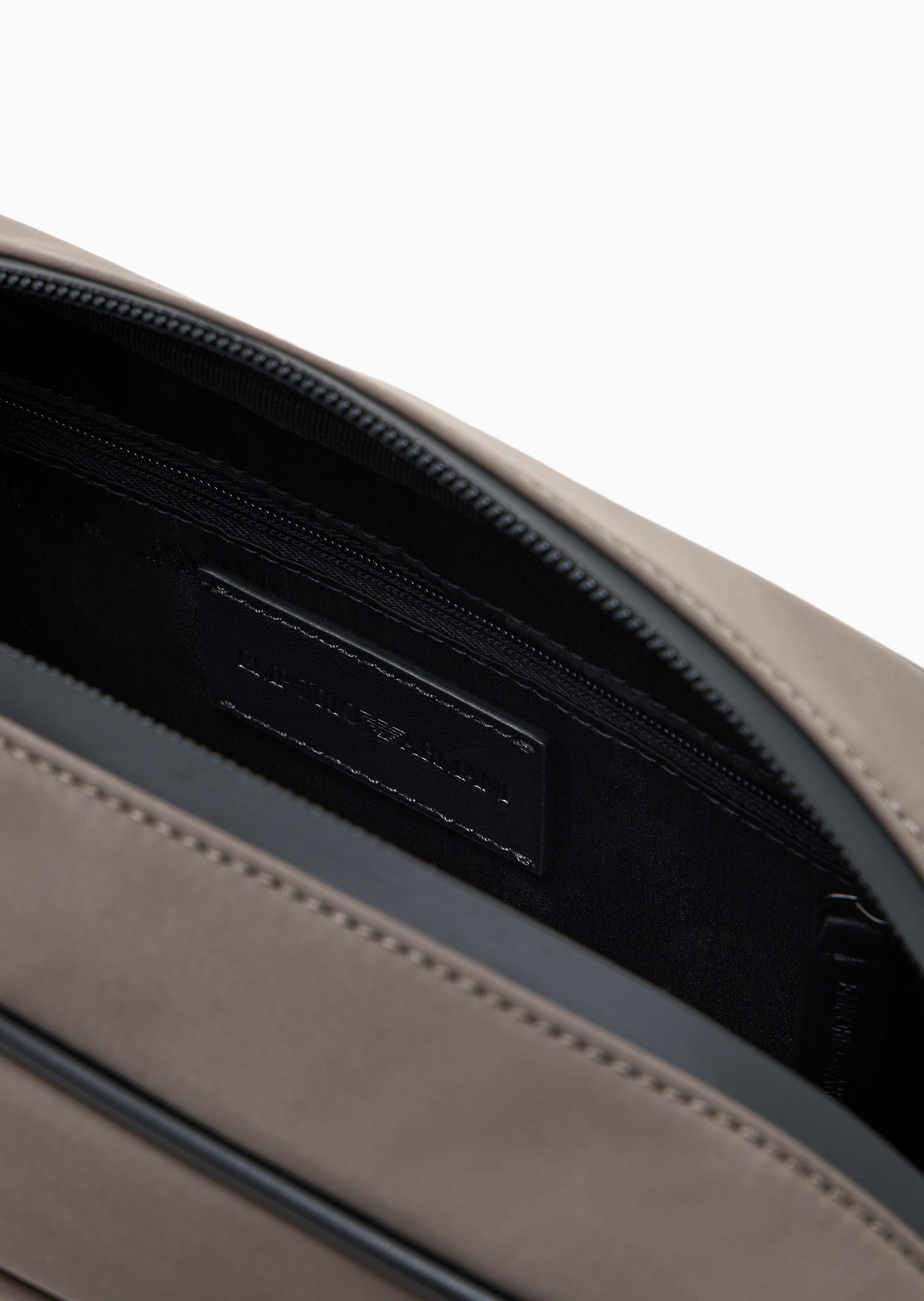 Emporio Armani 男士拉链多卡位长款钱包收纳手拿包