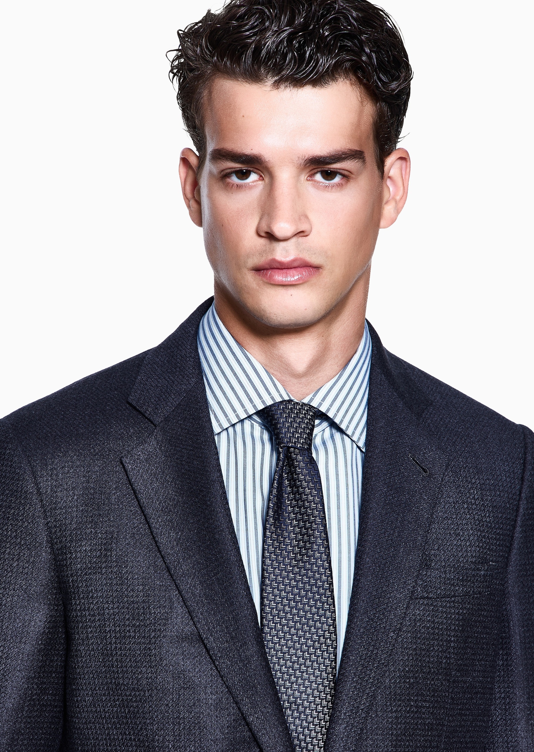 Giorgio Armani 男士桑蚕丝手打箭头型撞色几何提花领带