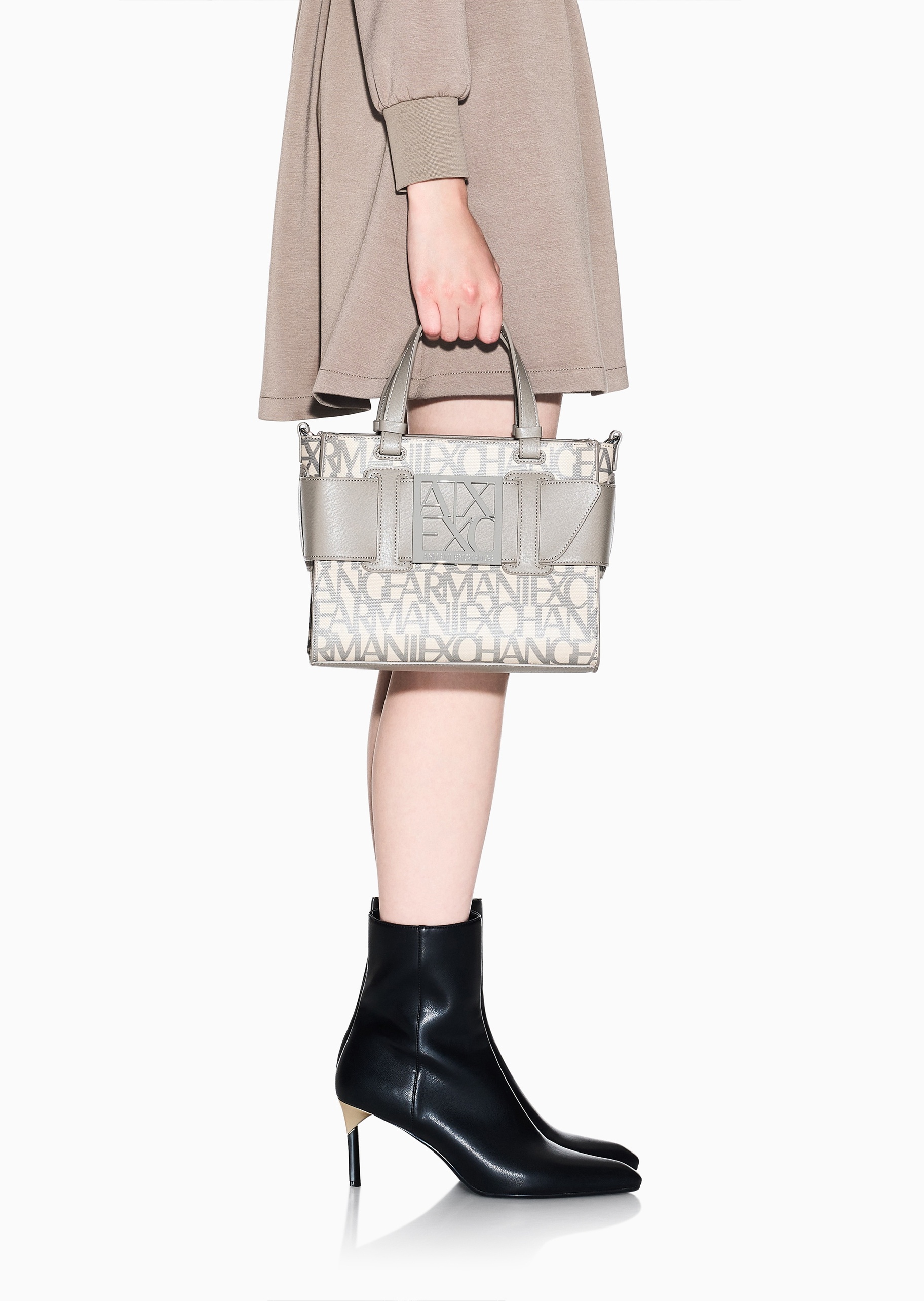 ARMANI EXCHANGE 女士休闲通勤老花单肩手提斜挎托特包