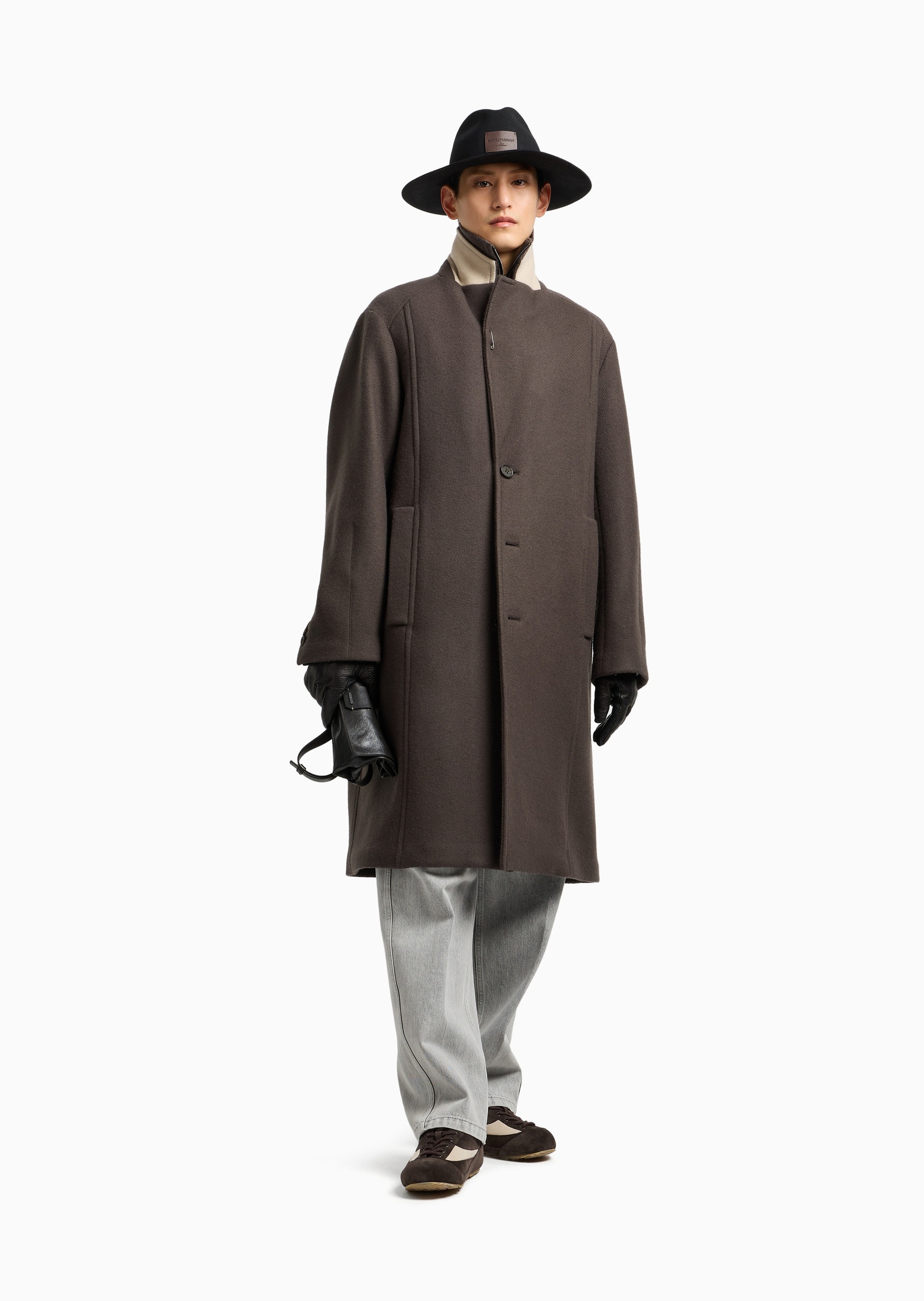Emporio Armani 男士棉质宽松高腰长款直筒牛仔裤