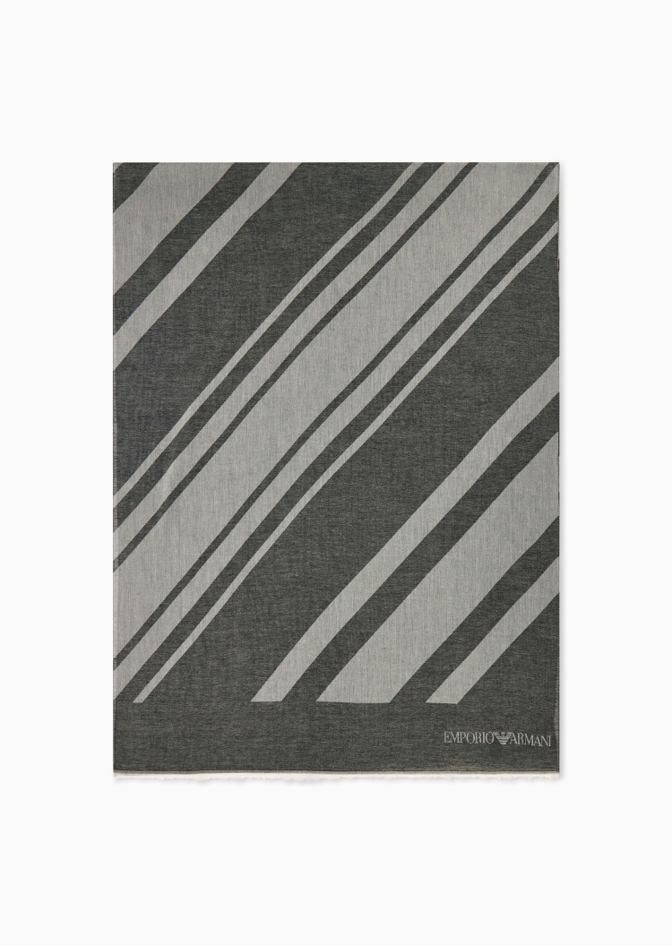 Emporio Armani 男士披肩式长方形短流苏斜条纹提花围巾