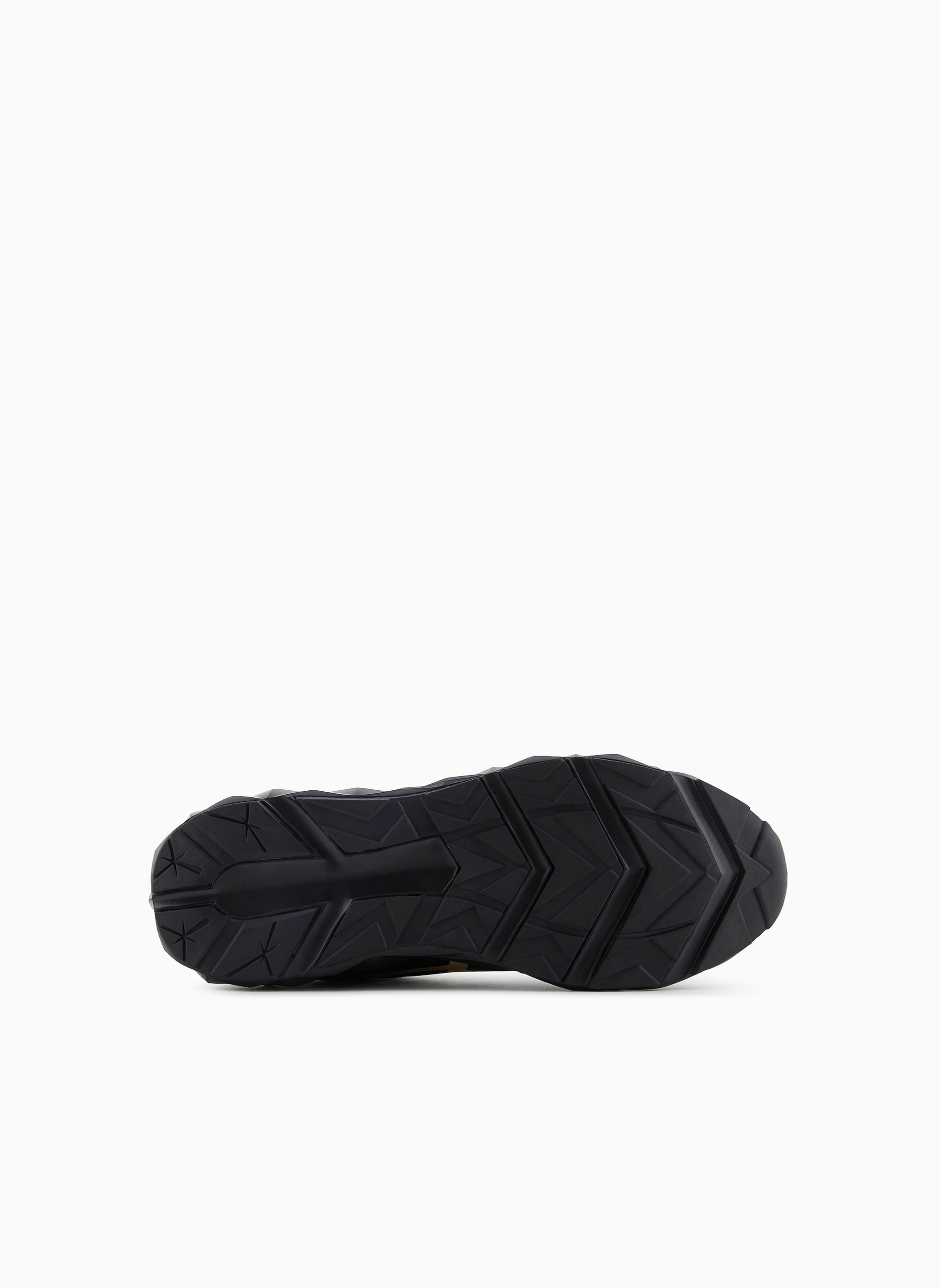 EA7 男女同款系带低帮鹰标LOGO运动鞋