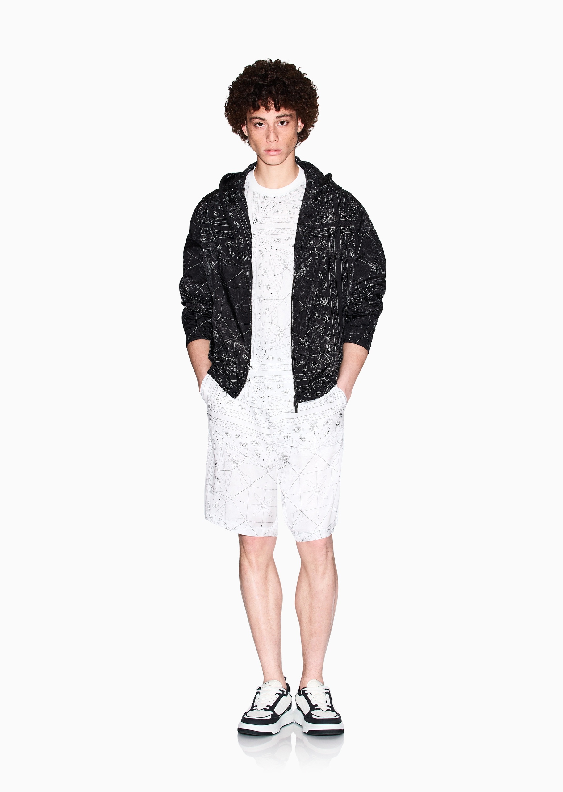 ARMANI EXCHANGE 男士全棉宽松短袖圆领正肩腰果花T恤