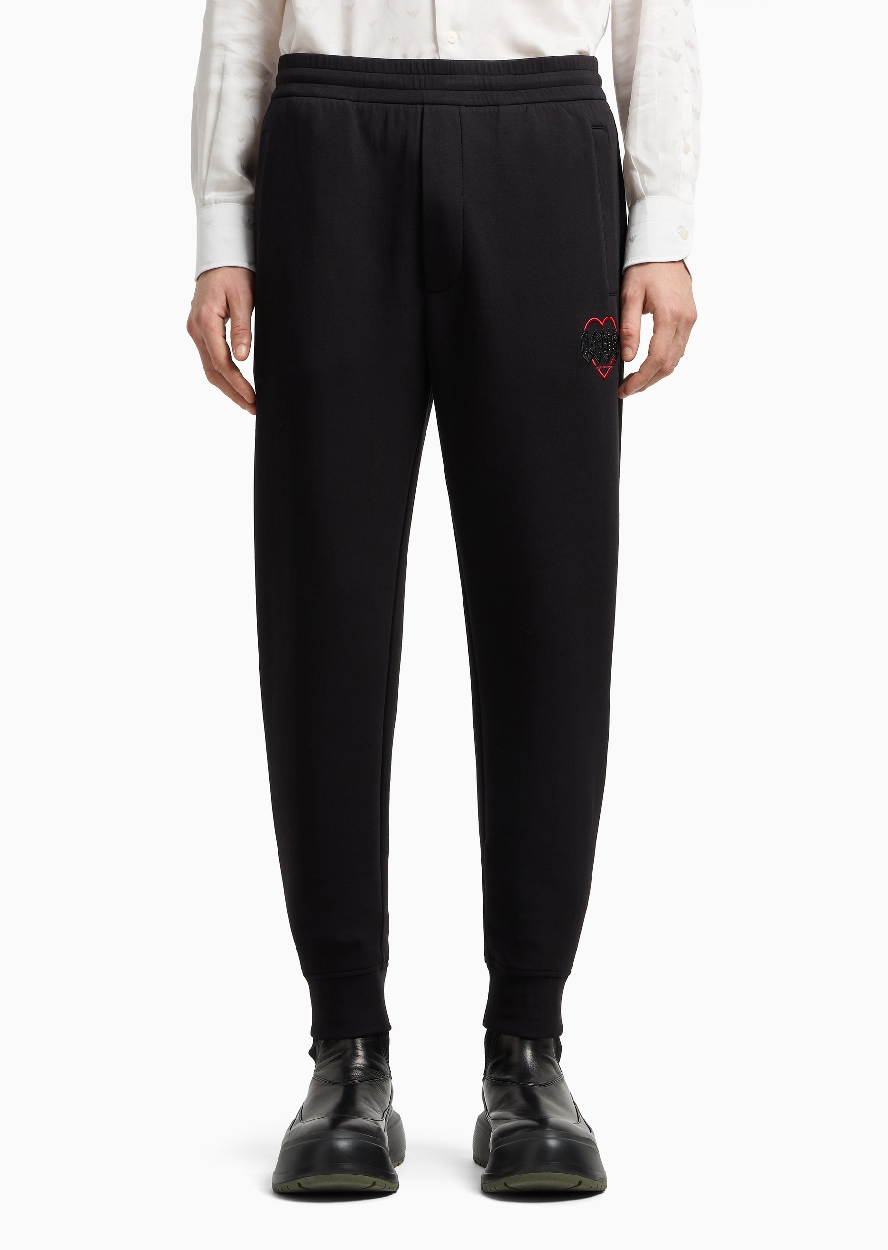 Emporio Armani 七夕限定男士棉质弹力宽松锥形束脚刺绣卫裤