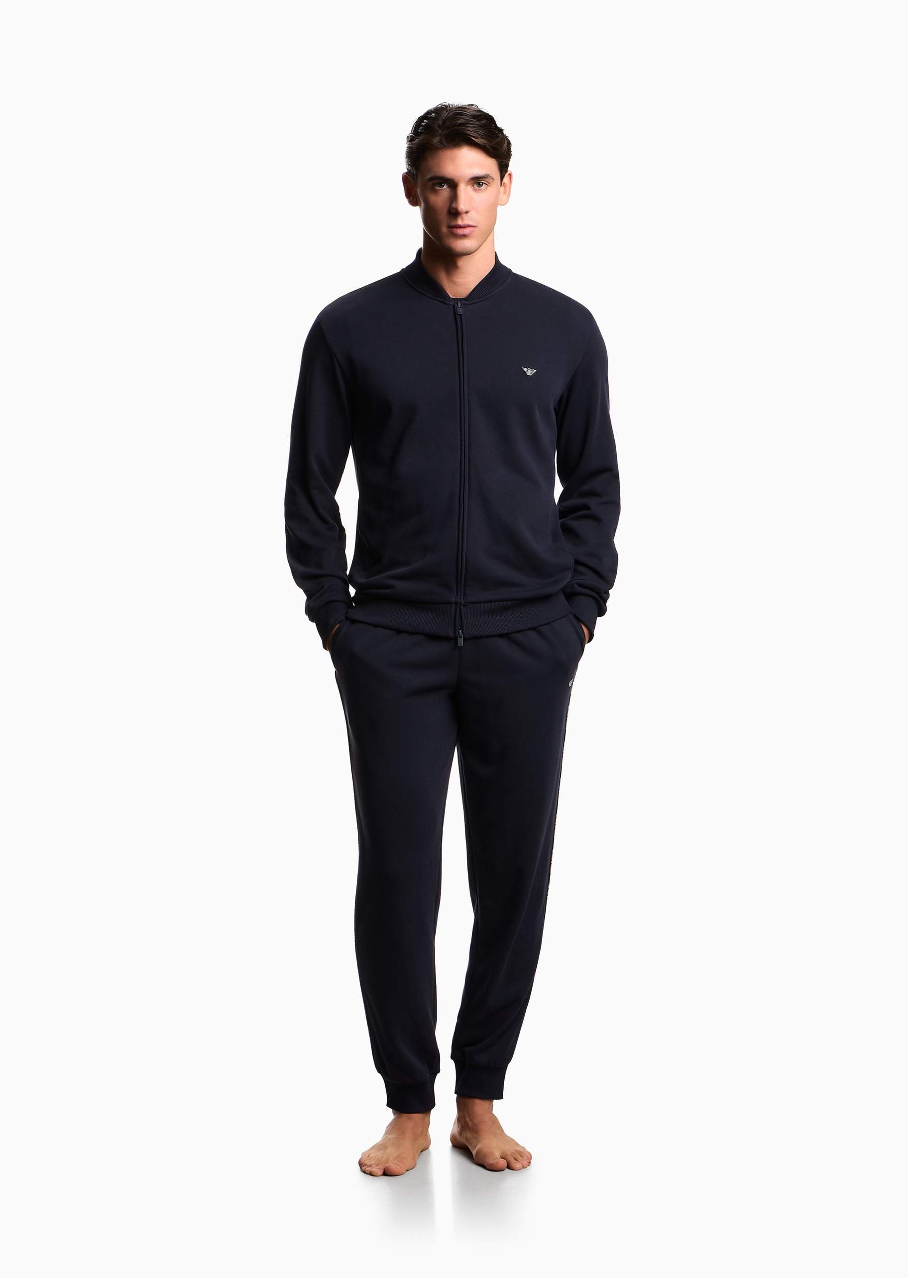 Emporio Armani 男士棒球领开衫束脚长裤家居服套装