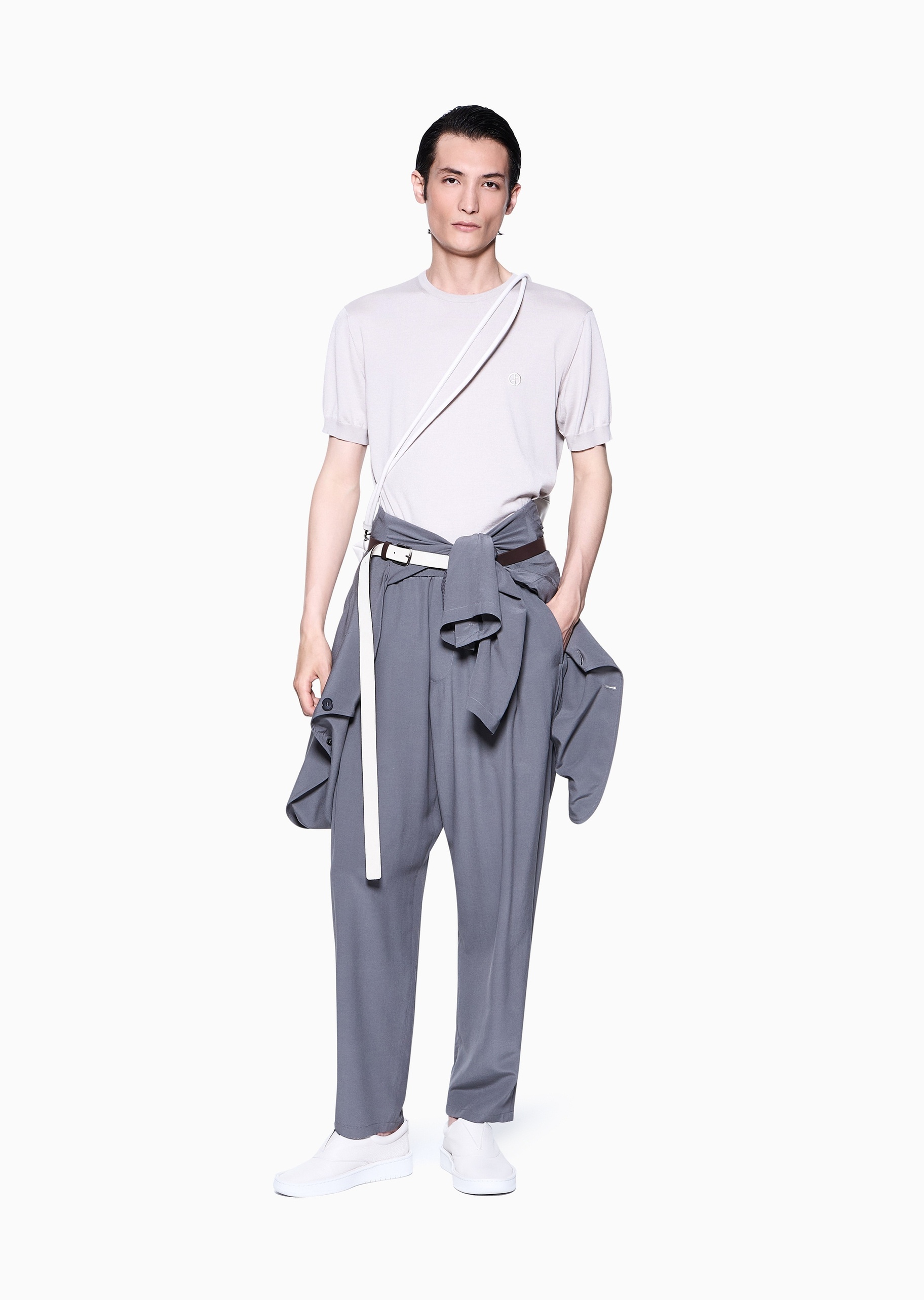 Giorgio Armani 男士桑蚕丝混纺短袖圆领刺绣针织衫