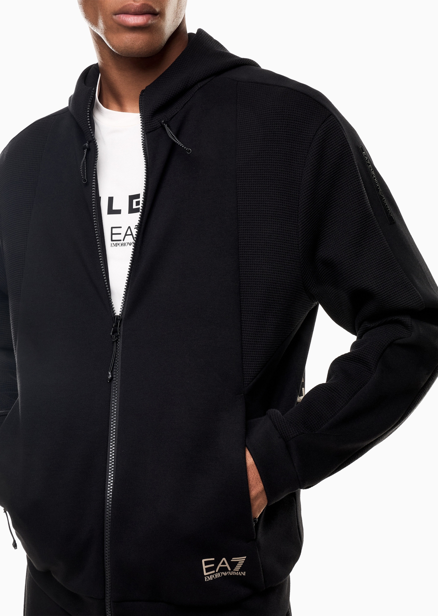 EA7 男士合身长袖连帽拉链运动卫衣外套