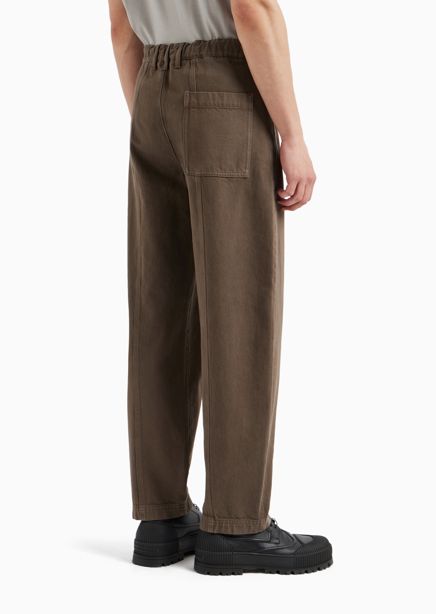 Emporio Armani 男士全棉合身长款锥形纯色斜纹休闲裤