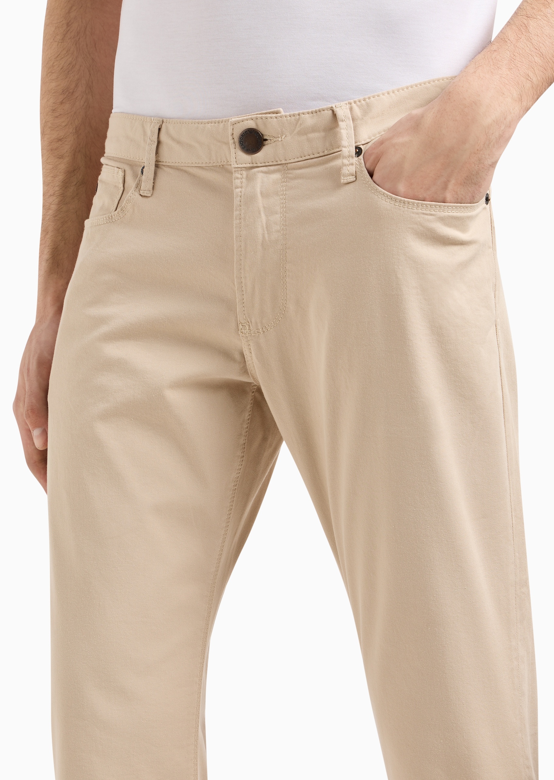 Emporio Armani 男士弹力修身低腰直筒复古纯棉牛仔裤