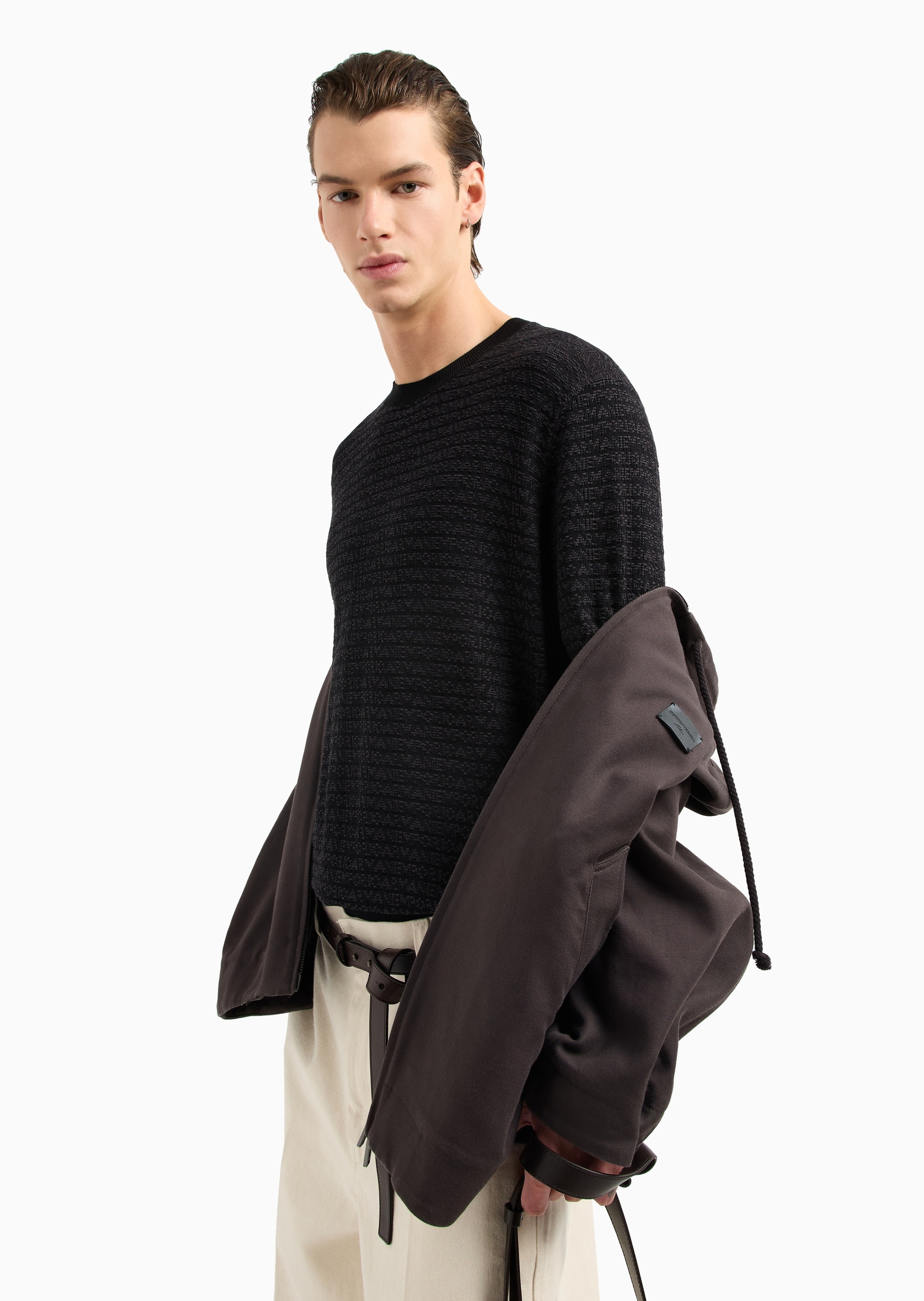 Emporio Armani 男士莱赛尔合身短袖圆领通体提花针织衫