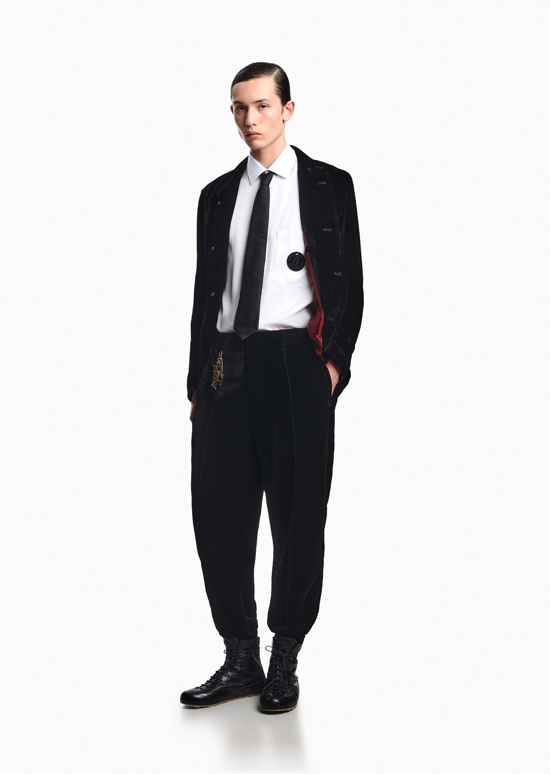 Emporio Armani 男士宽松长款锥形束脚雪尼尔休闲裤