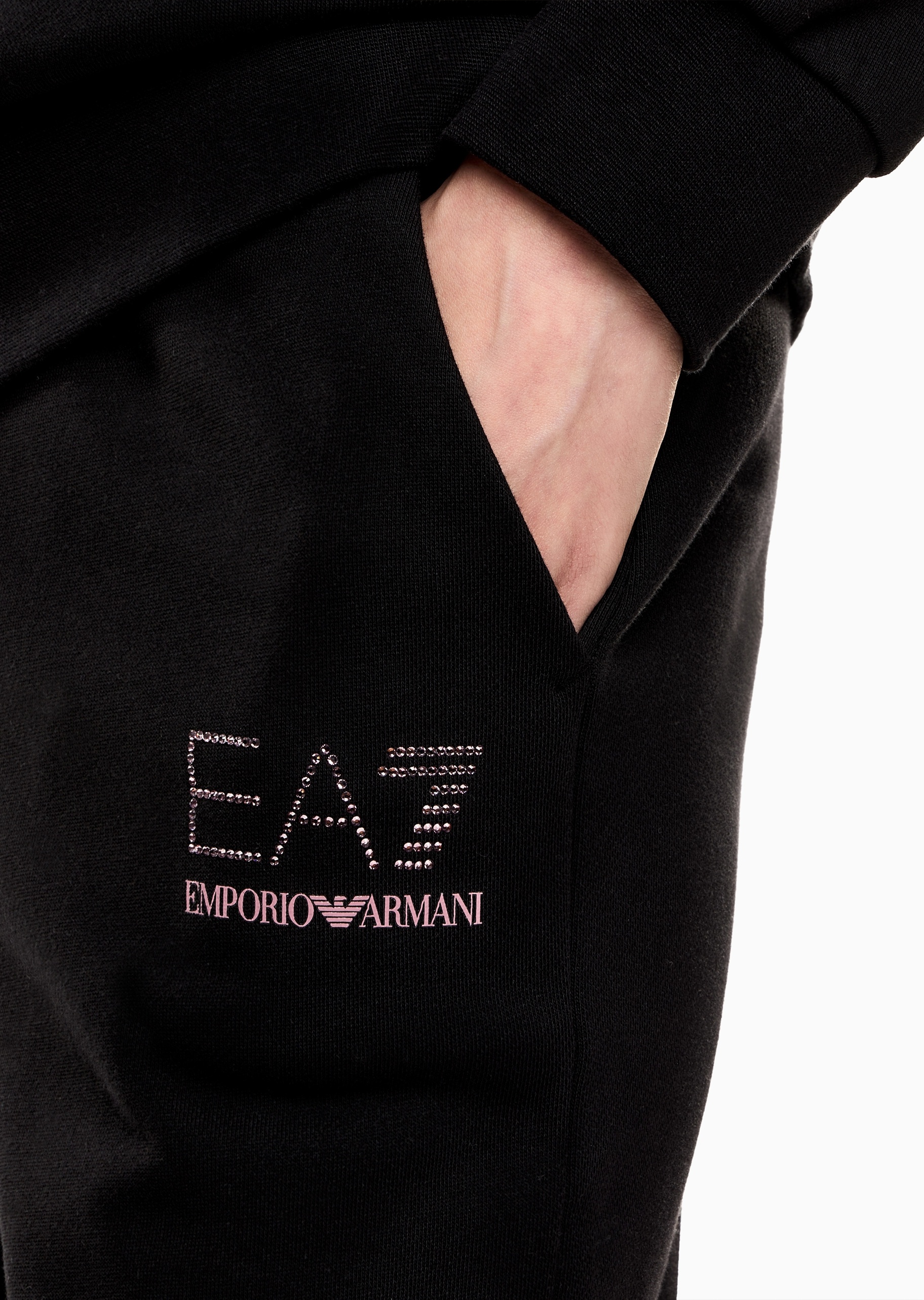 EA7 女士修身束脚户外健身训练运动卫裤