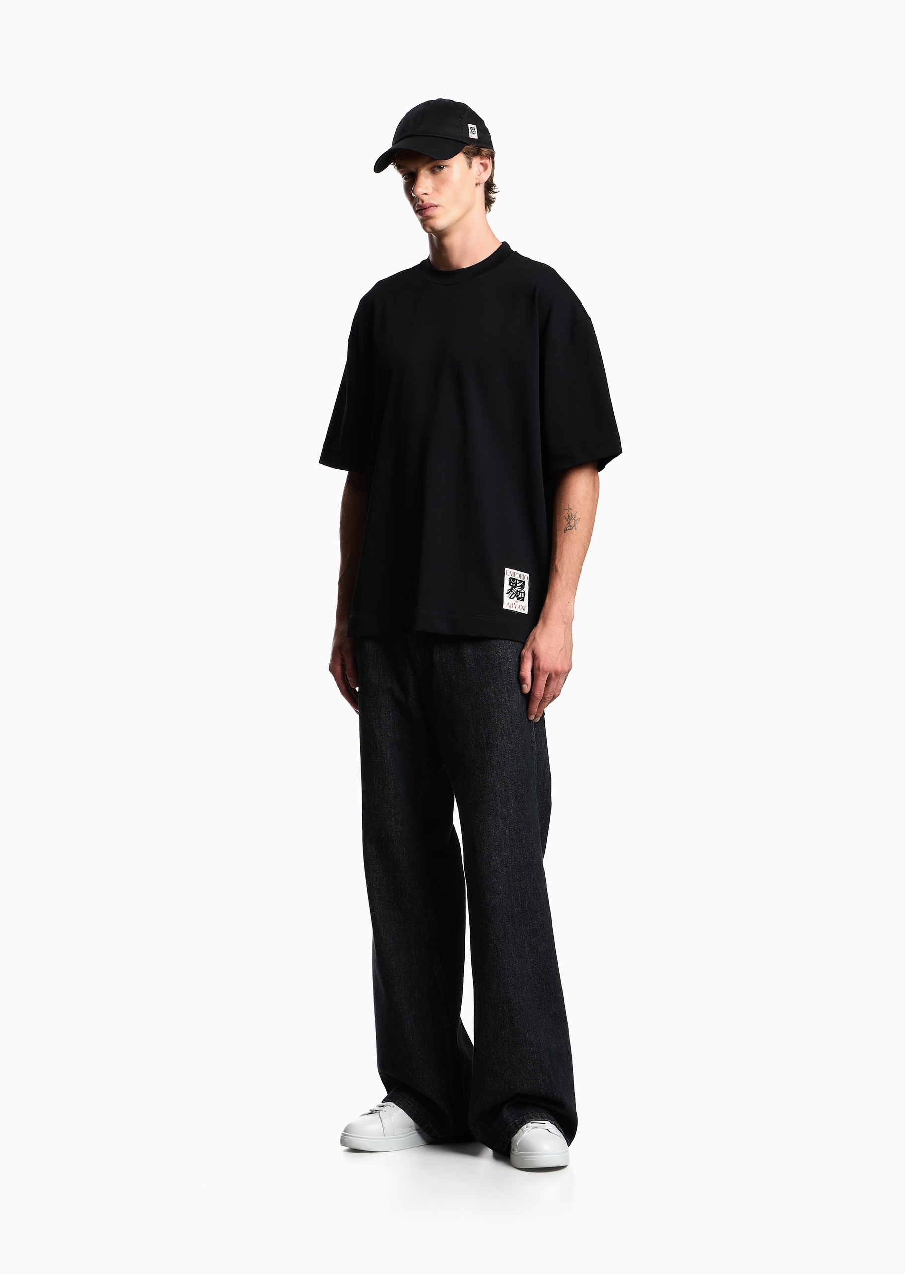 Emporio Armani 易烊千玺限定系列男女同款全棉宽松短袖T恤