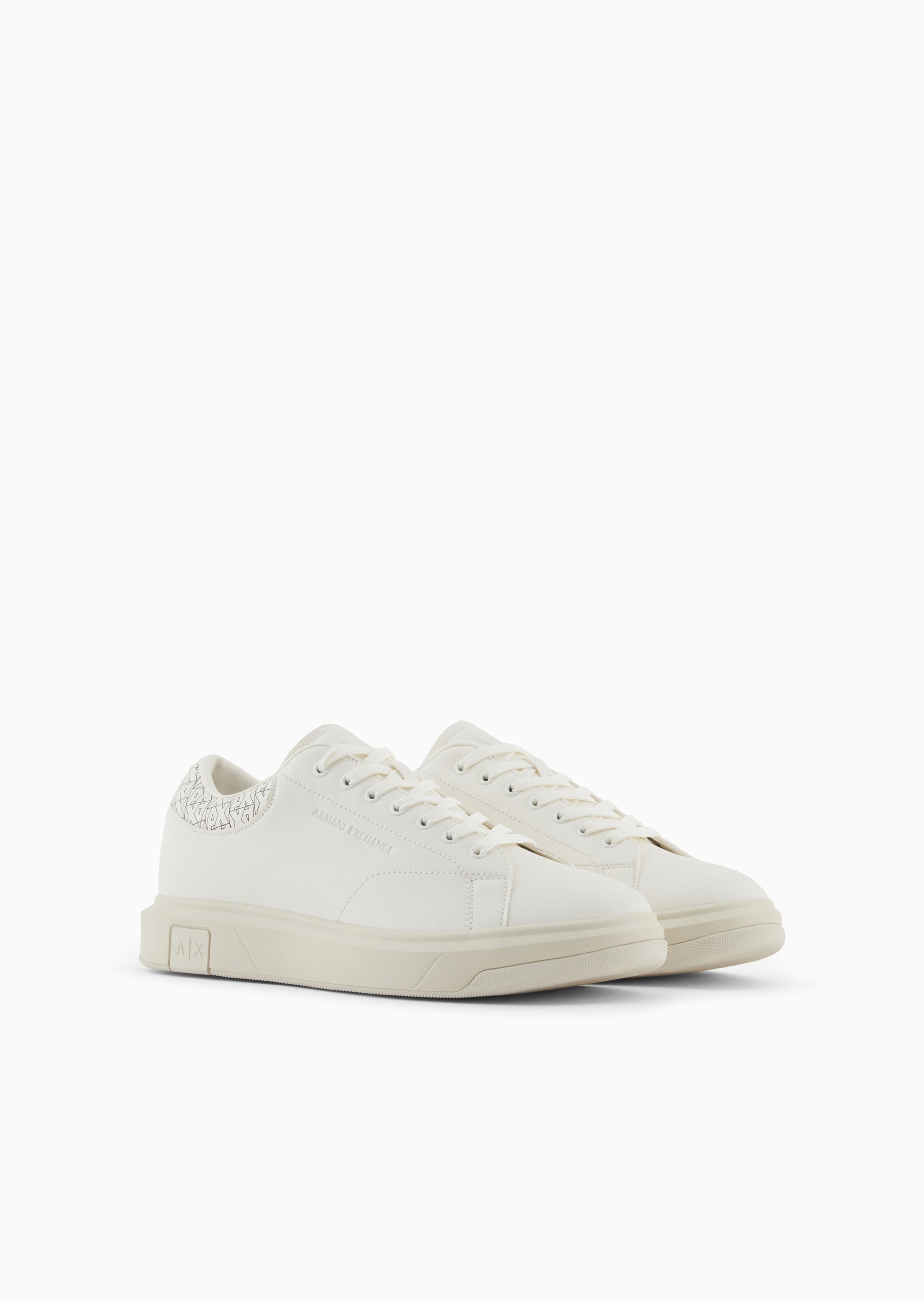 ARMANI EXCHANGE 男士系带低帮圆头厚底字母印花运动鞋