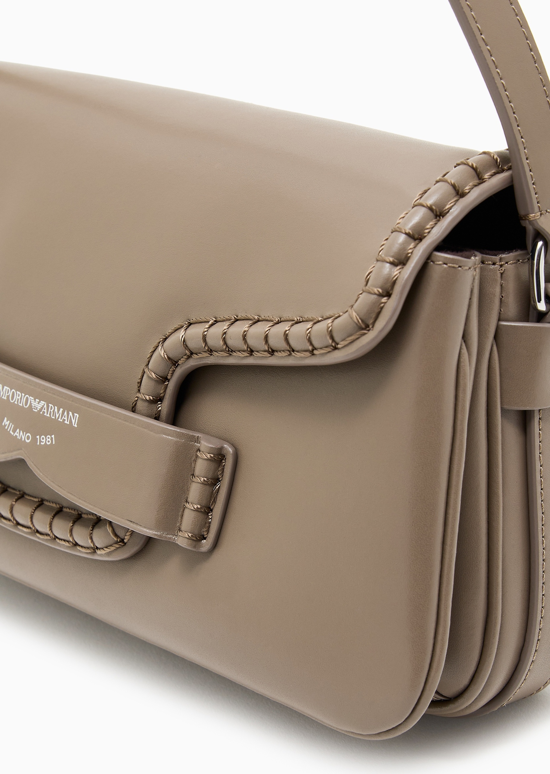 Emporio Armani 女士商务休闲通勤手提单肩斜挎包