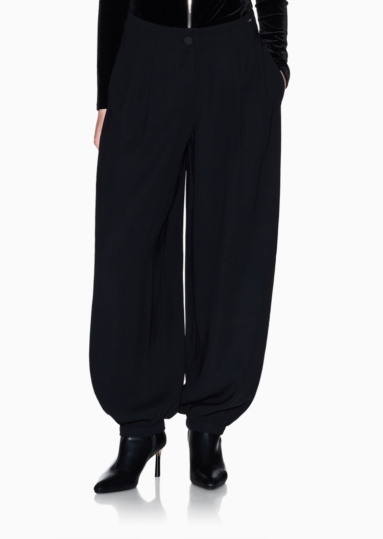 ARMANI EXCHANGE 女士宽松长款锥形束脚纯色休闲裤