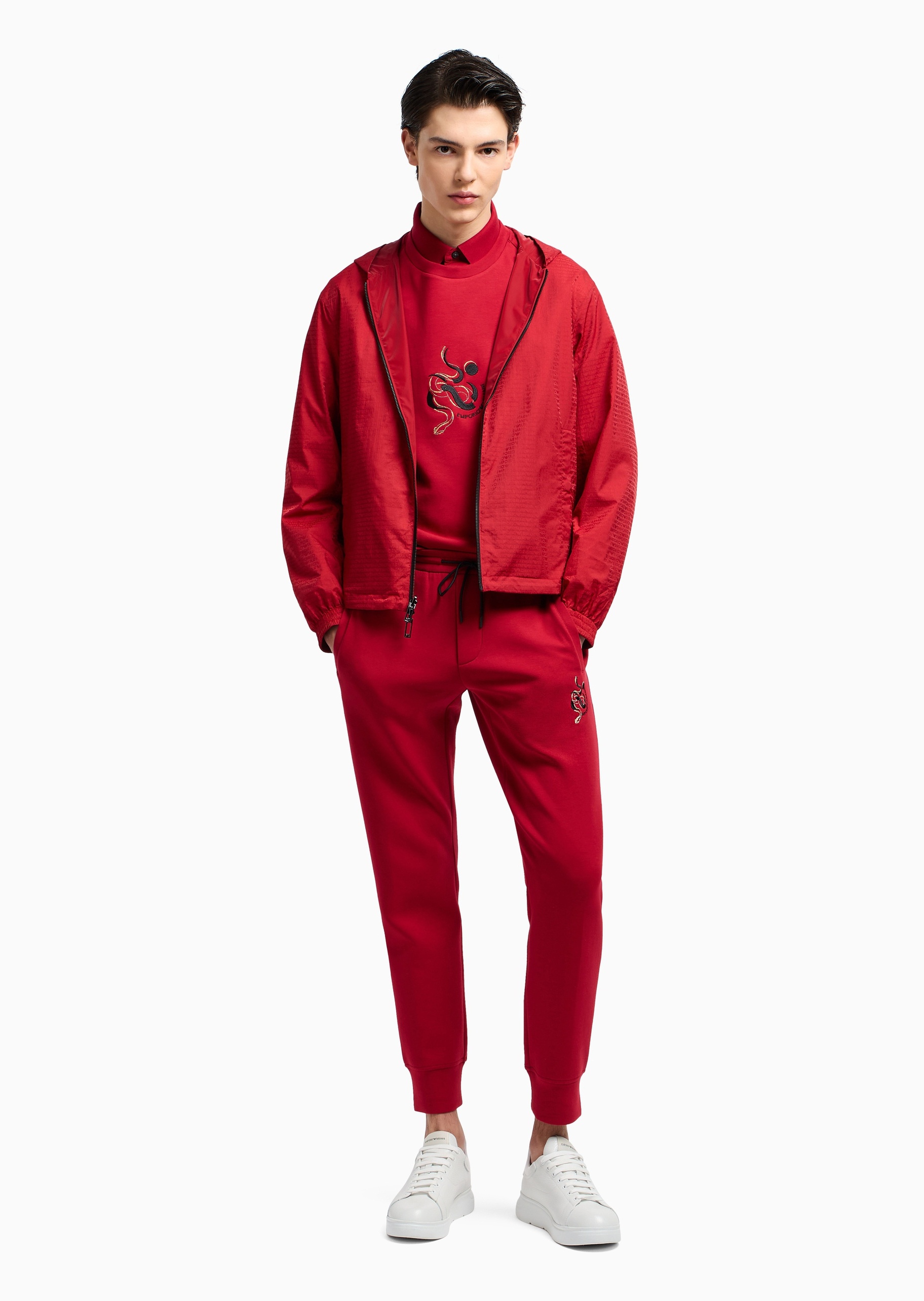 Emporio Armani 男士棉质弹力合身长袖圆领刺绣卫衣