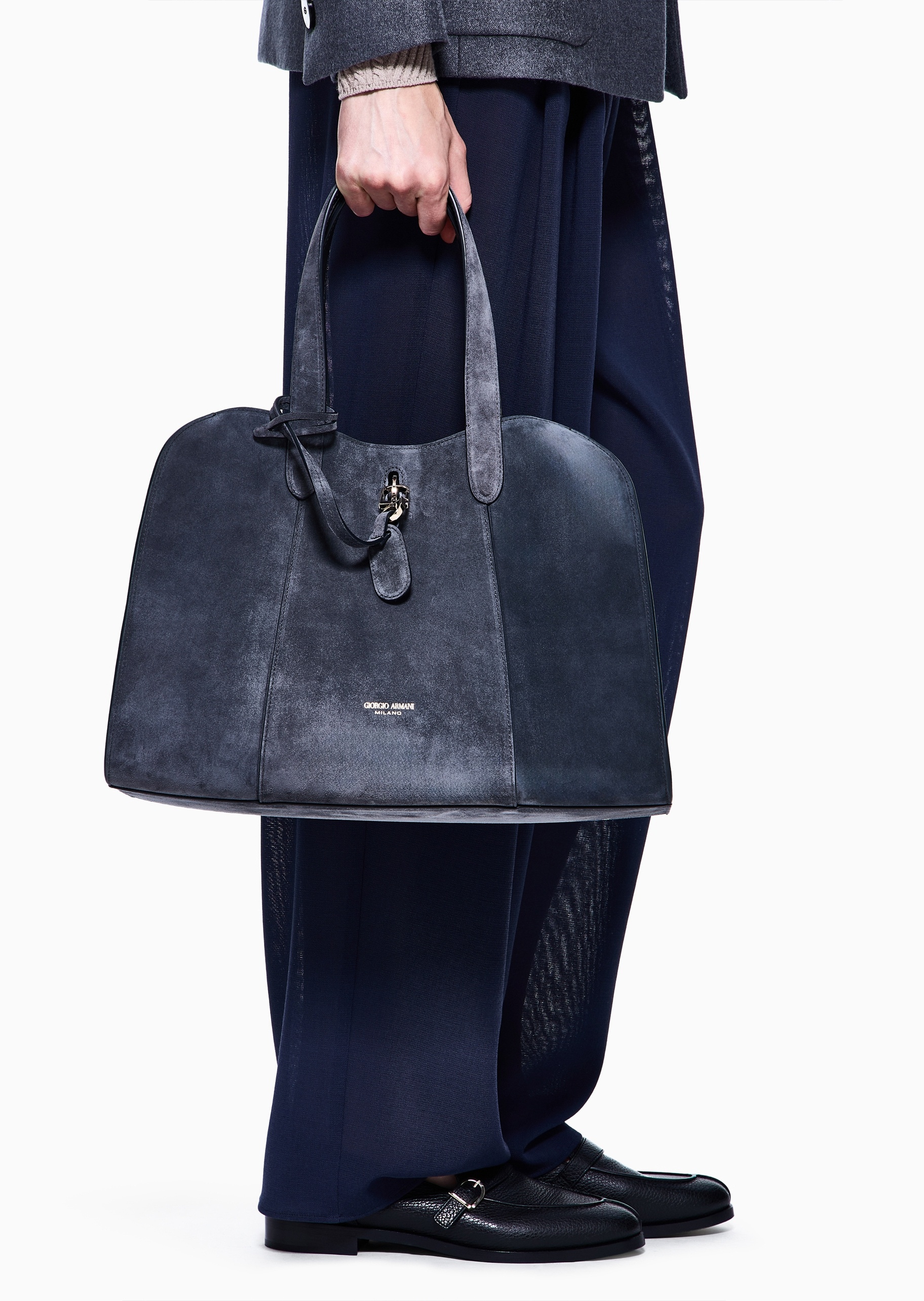 Giorgio Armani 女士绒面革梯形优雅通勤单肩手提包