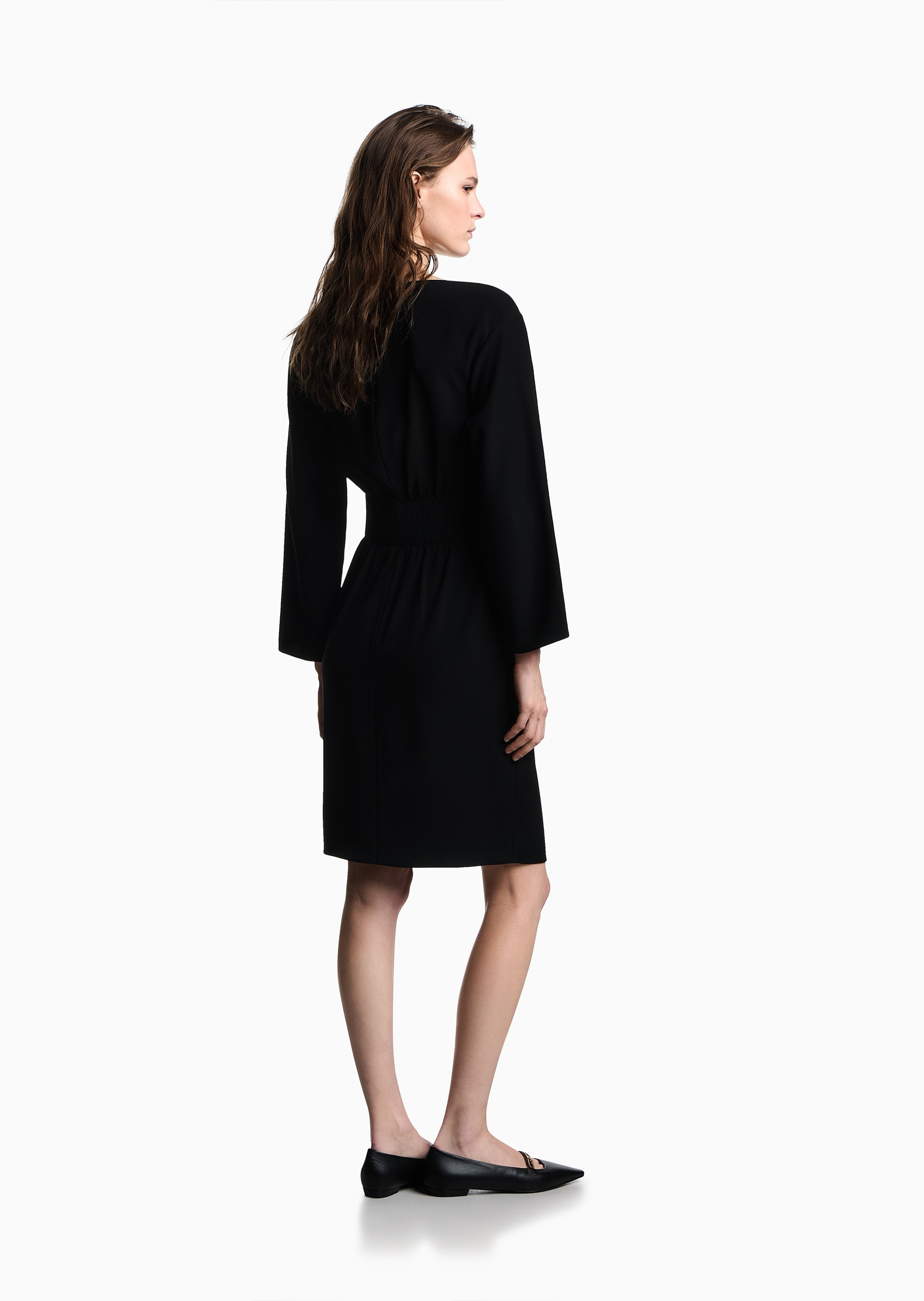 Emporio Armani 女士松紧腰短款船领优雅纯色连衣裙