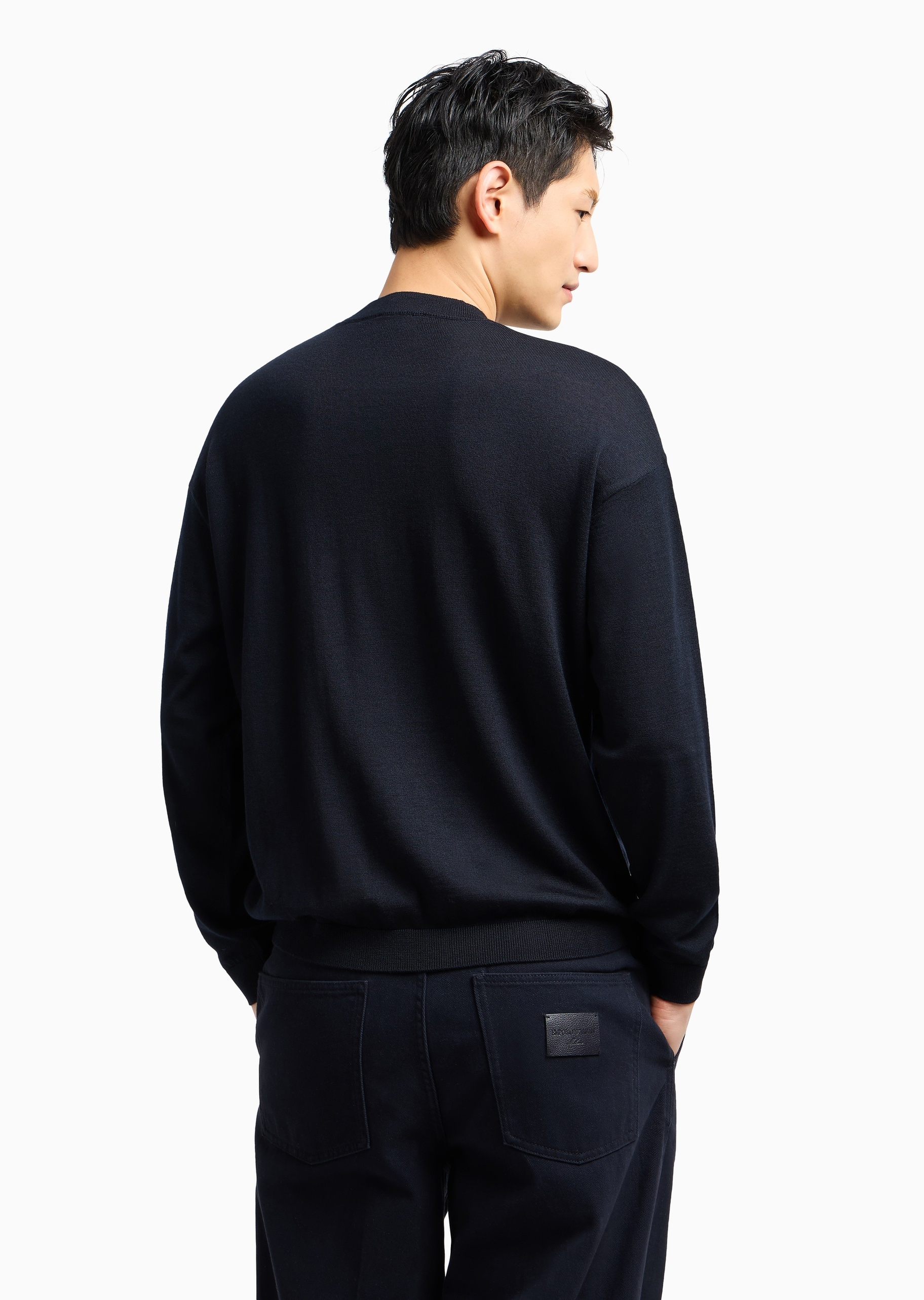 Emporio Armani 男士全绵羊毛合身长袖圆领纯色打底套头毛衣