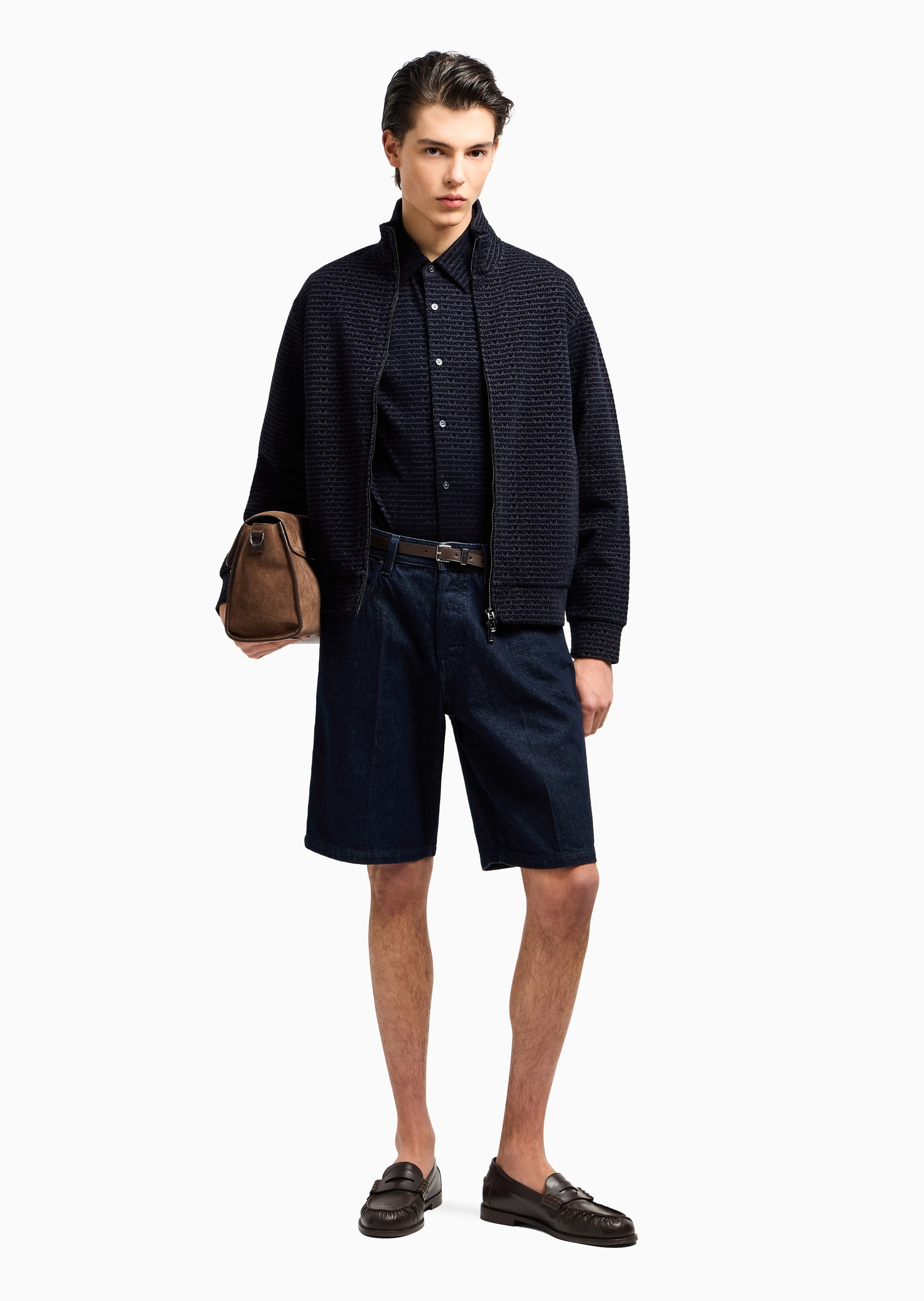 Emporio Armani 男士莱赛尔合身长袖翻领通体植绒衬衫