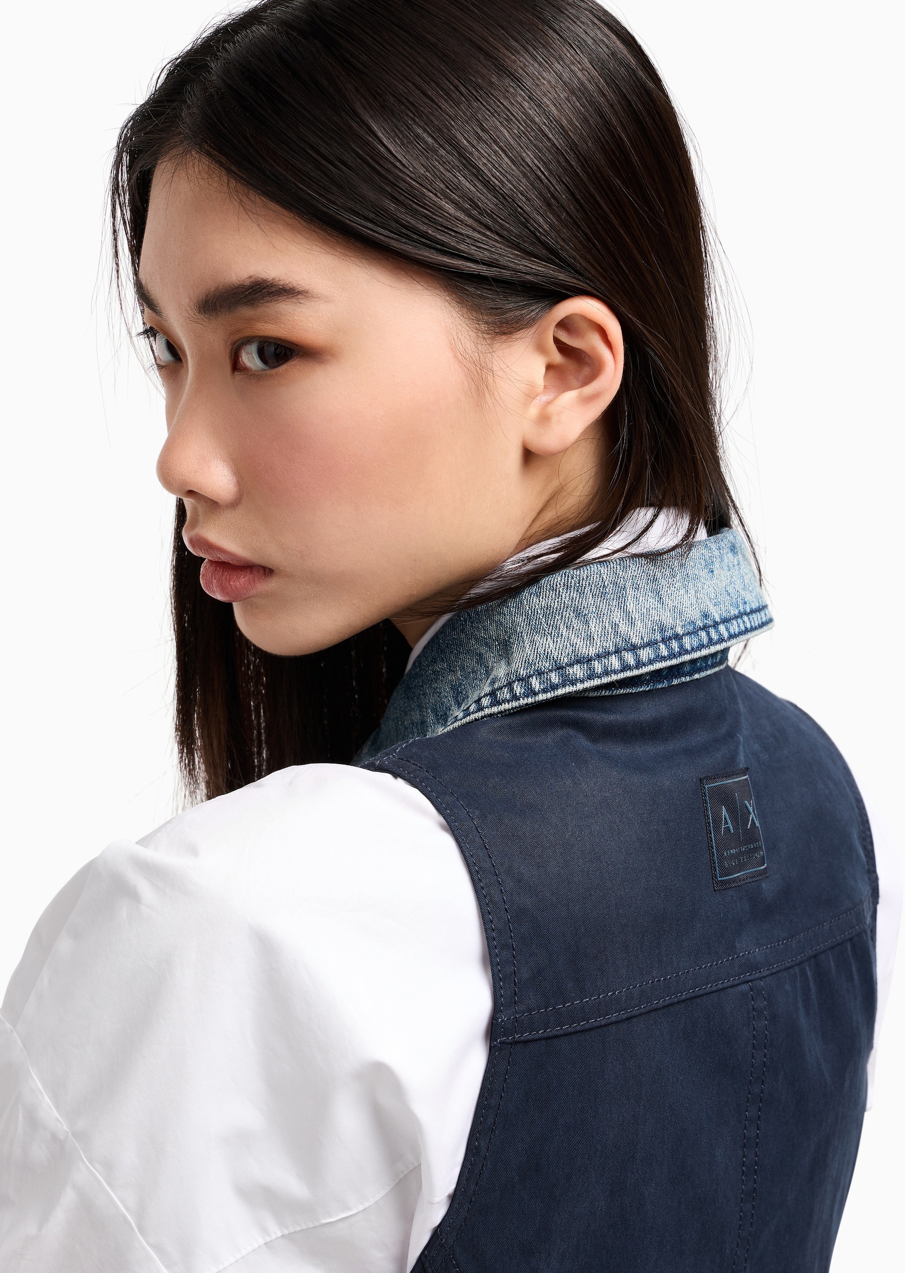 ARMANI EXCHANGE 女士无袖翻领拼接复古水洗牛仔马甲