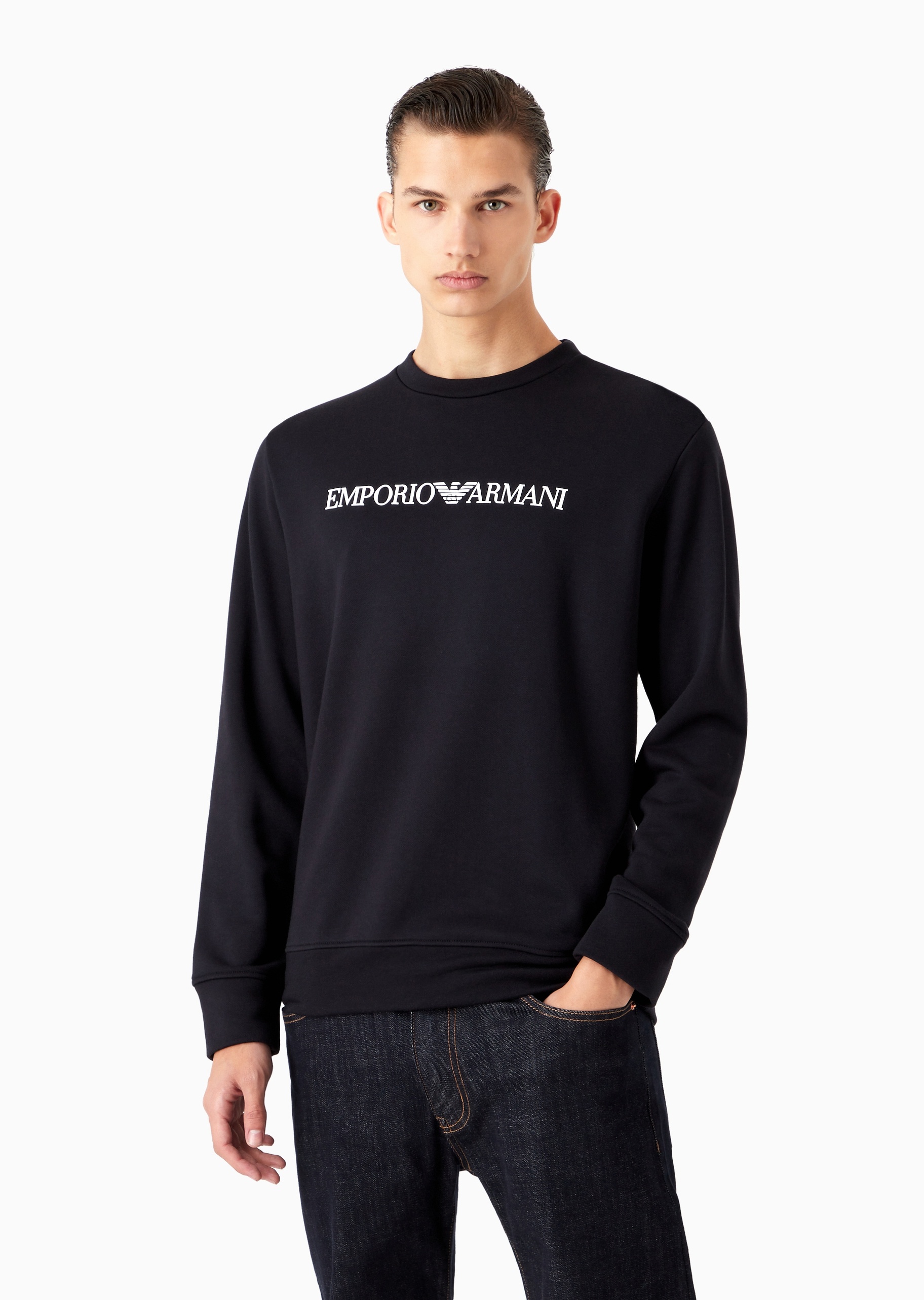 Emporio Armani 男女同款套头圆领落肩莫代尔休闲卫衣