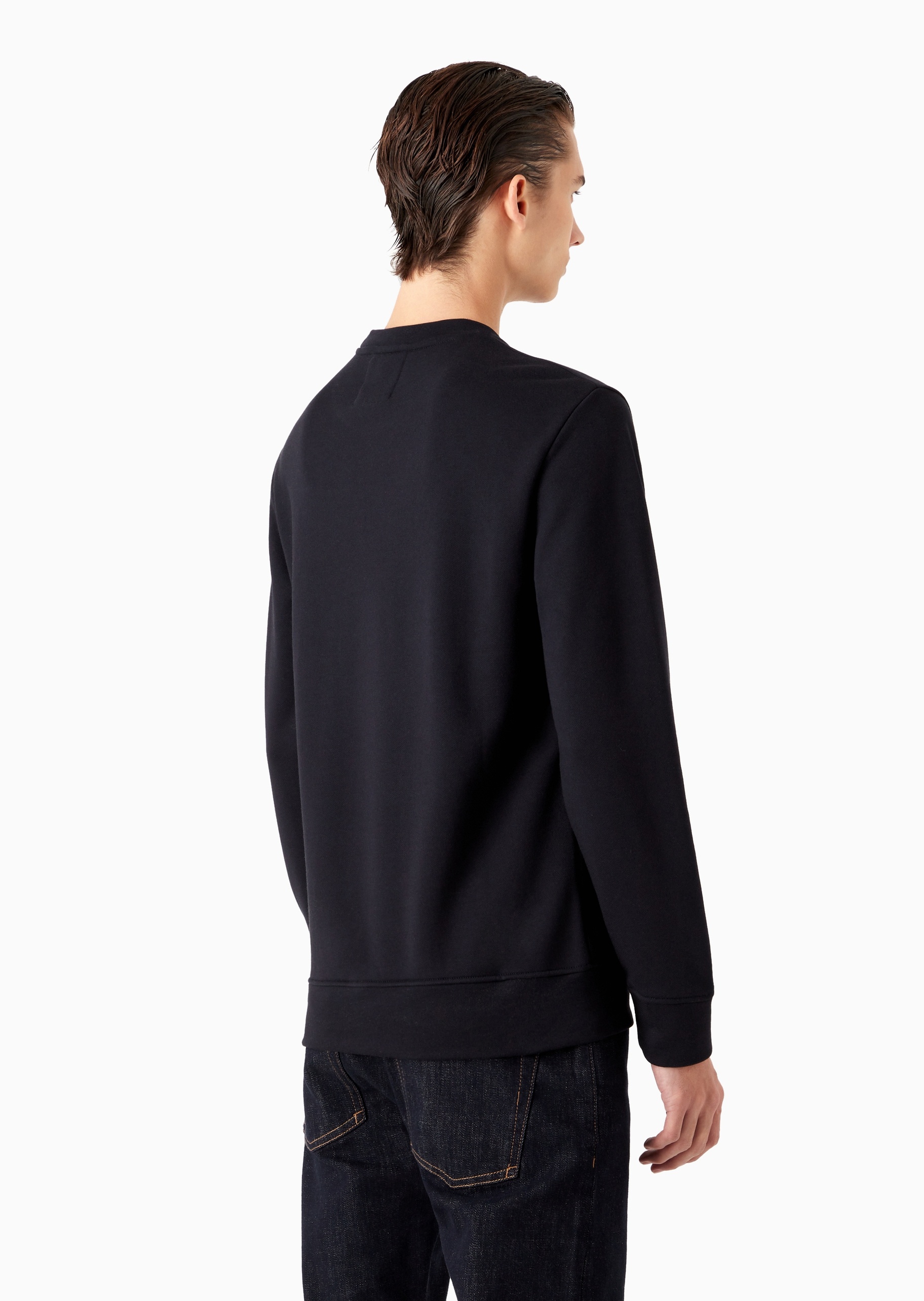 Emporio Armani 男女同款套头圆领落肩莫代尔休闲卫衣