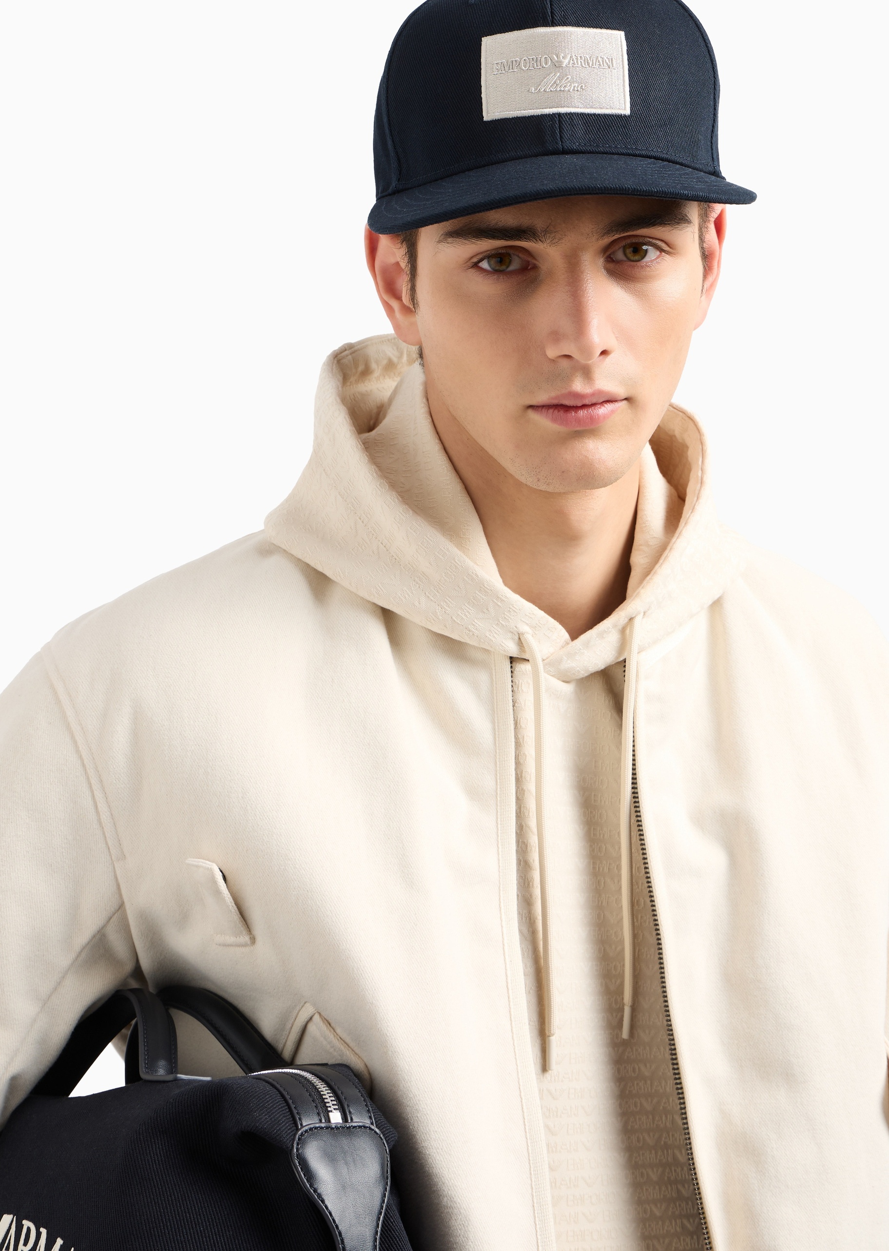 Emporio Armani 男士全棉圆顶刺绣标识贴片棒球帽