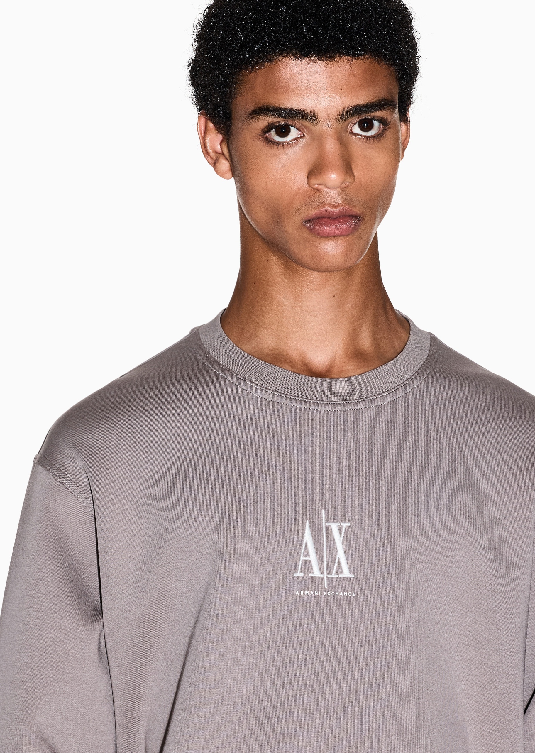 ARMANI EXCHANGE 男士微弹宽松短款圆领运动刺绣卫衣