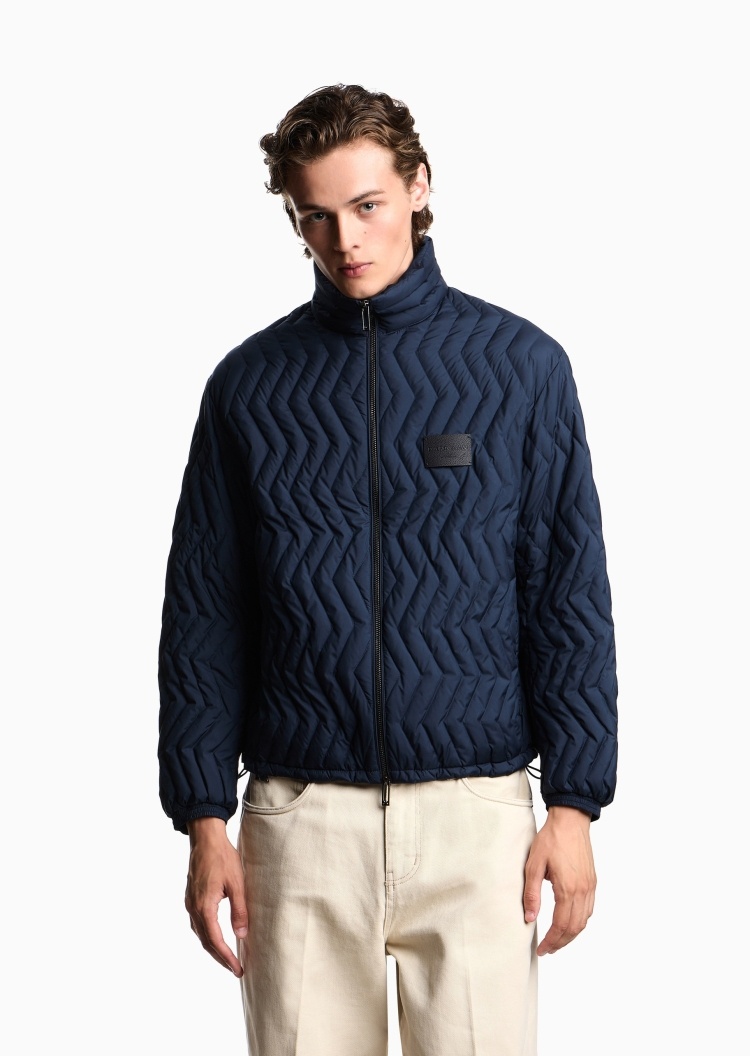 Emporio Armani 男士短款轻薄立领保暖纯色拉链羽绒服