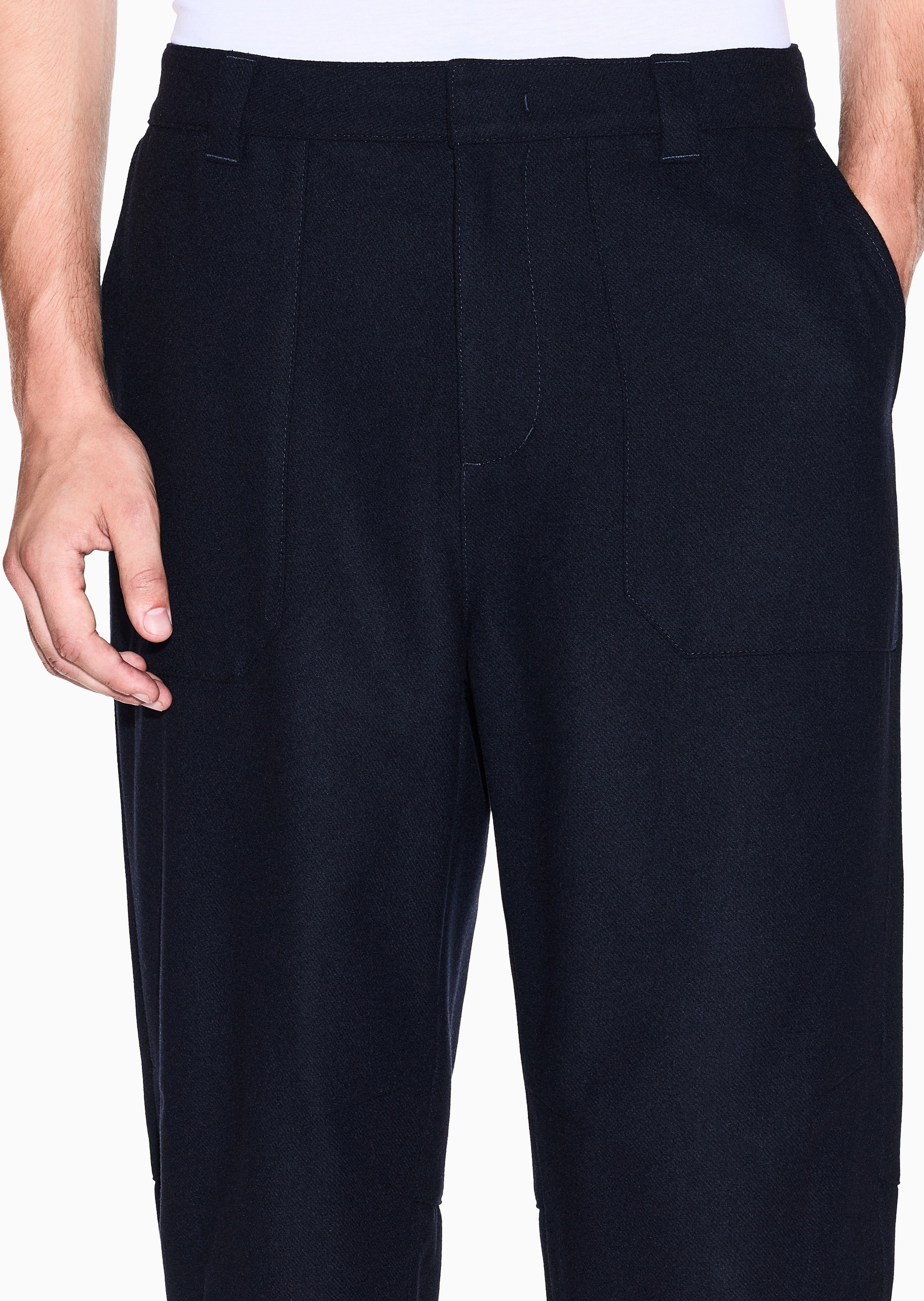 ARMANI EXCHANGE 男士绵羊毛宽松锥形束脚纯色休闲长裤