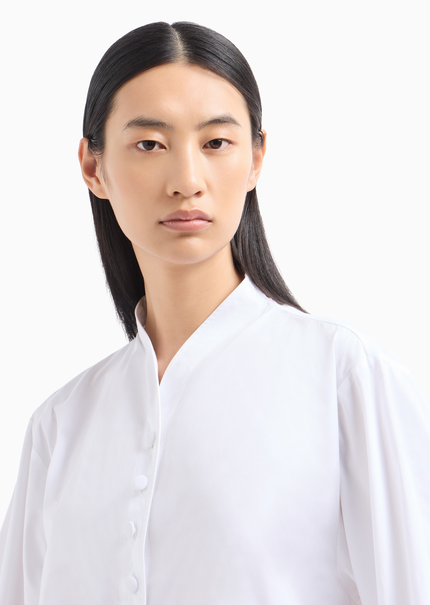 Emporio Armani 女士全棉长袖V领尖角下摆秀场同款衬衫