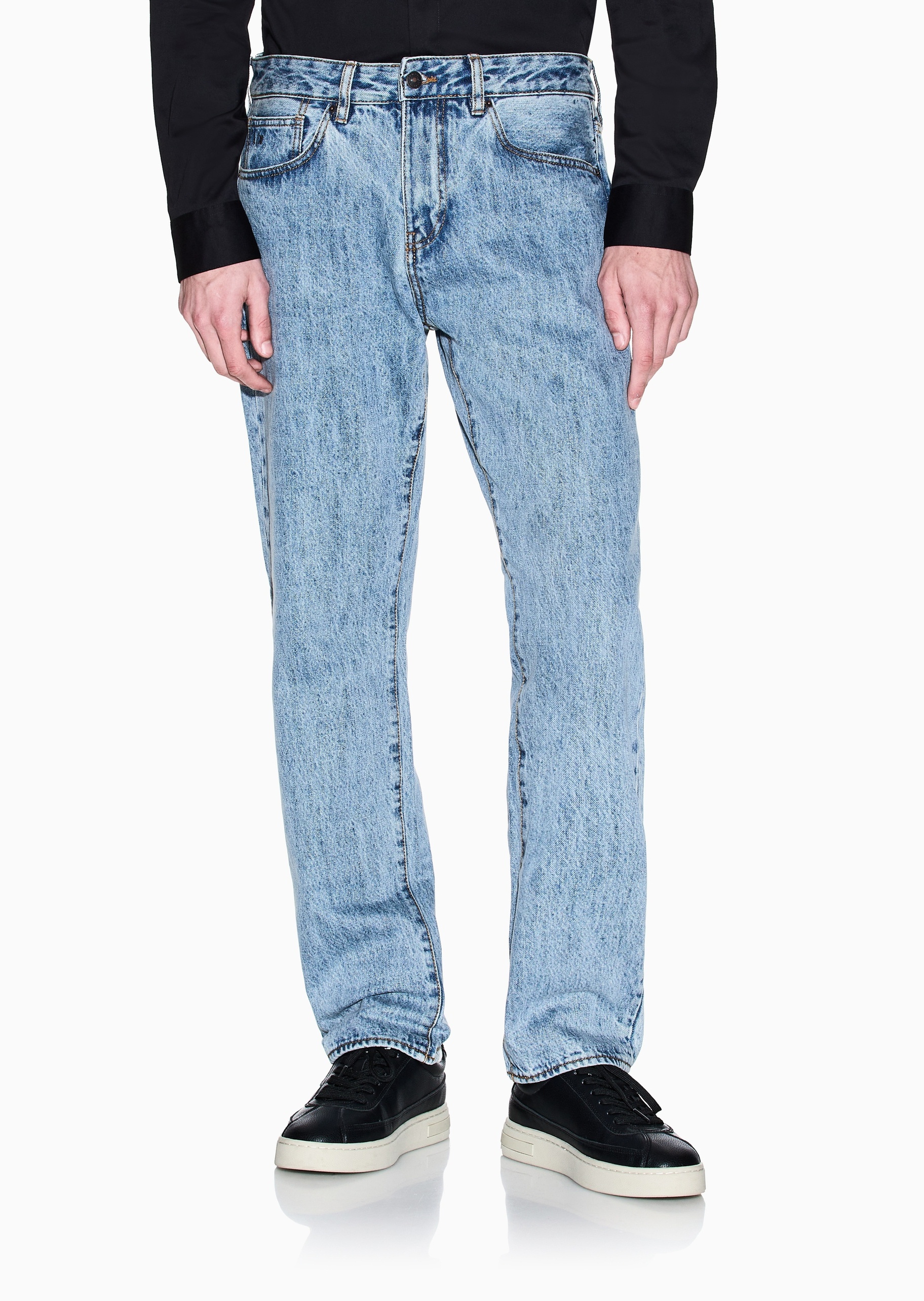 ARMANI EXCHANGE 男士纯棉低腰长款直筒水洗牛仔裤