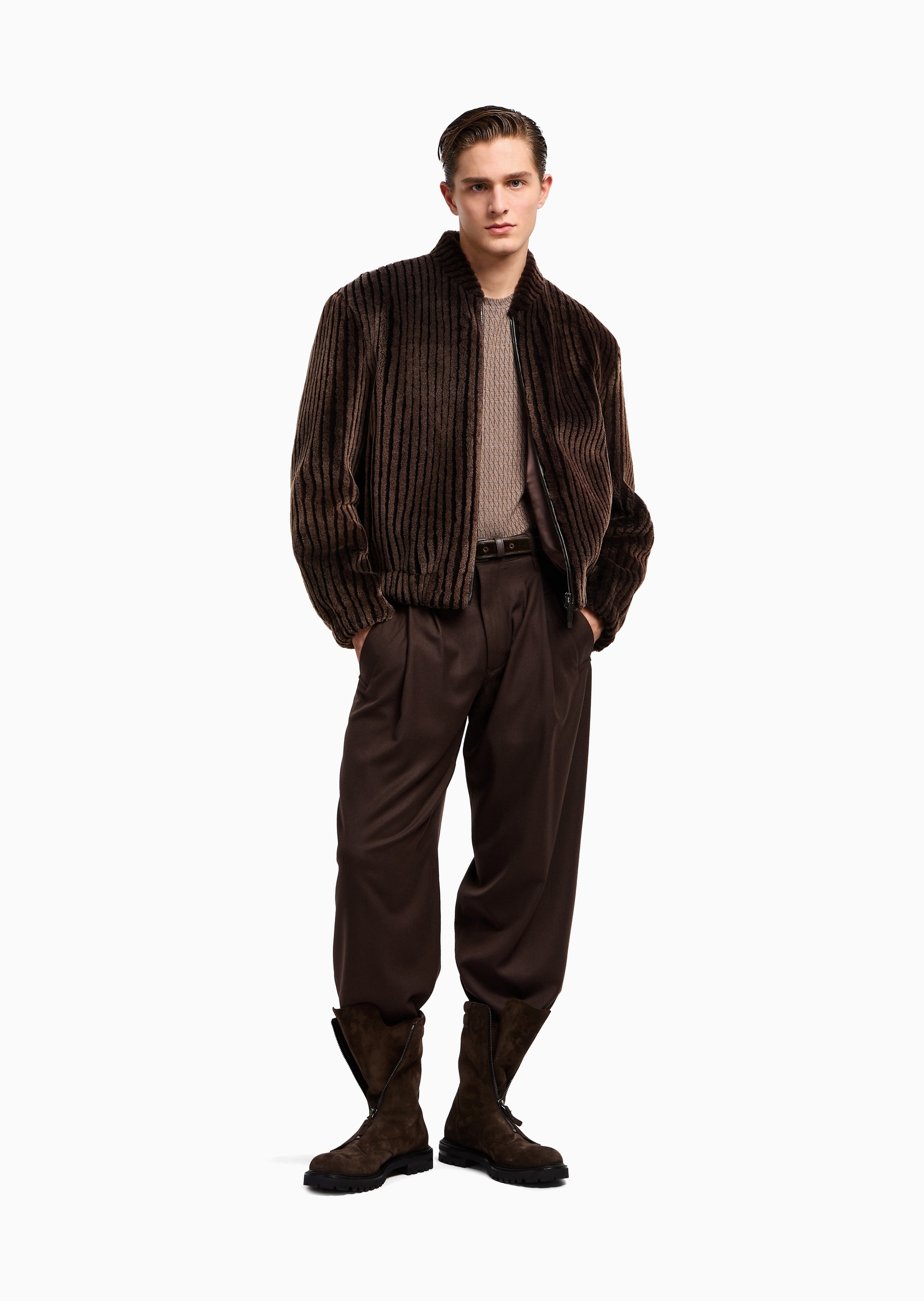 Giorgio Armani 男士重磅合身短袖圆领正肩提花T恤