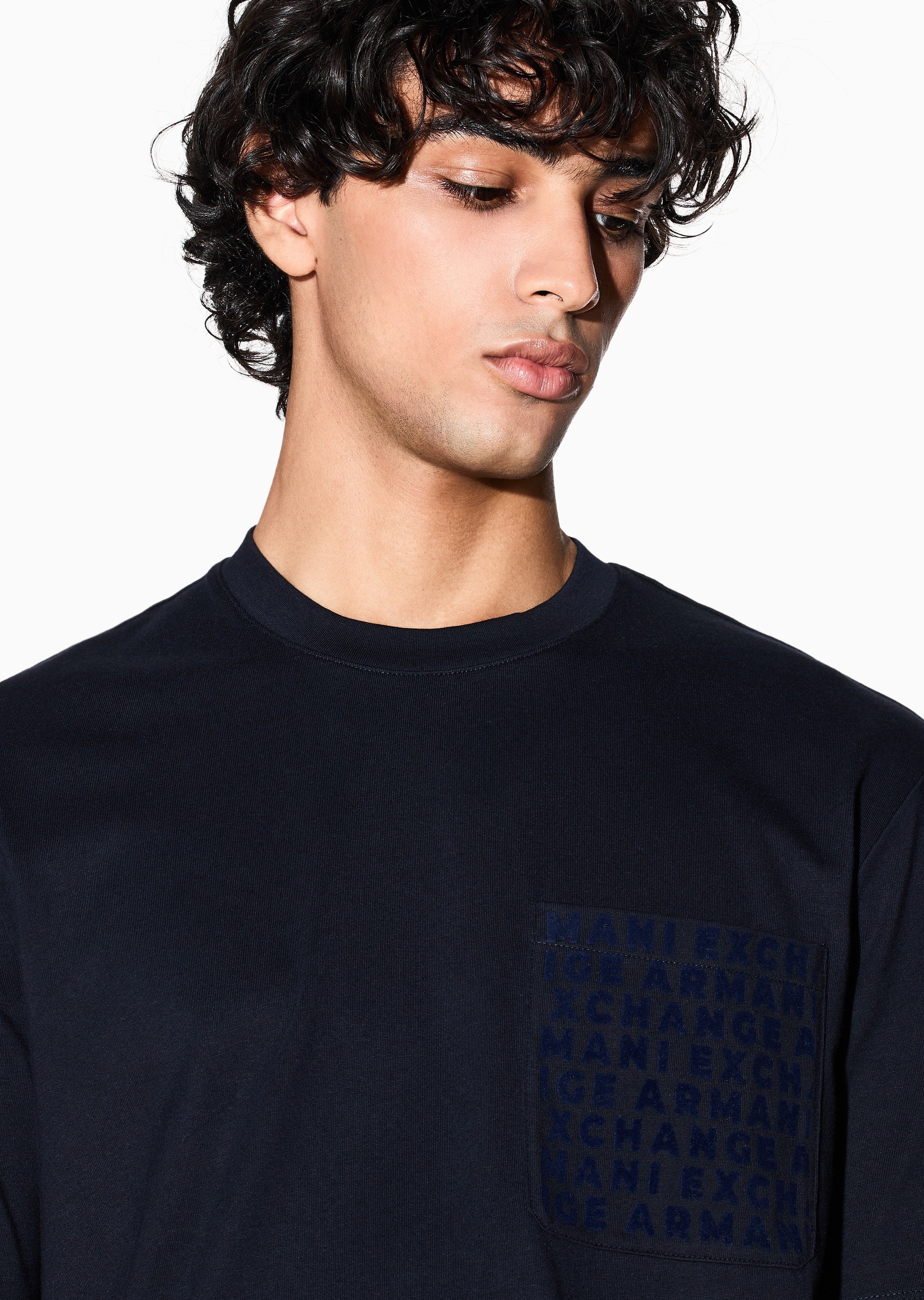 ARMANI EXCHANGE 男士纯棉重磅合身短袖圆领印花T恤