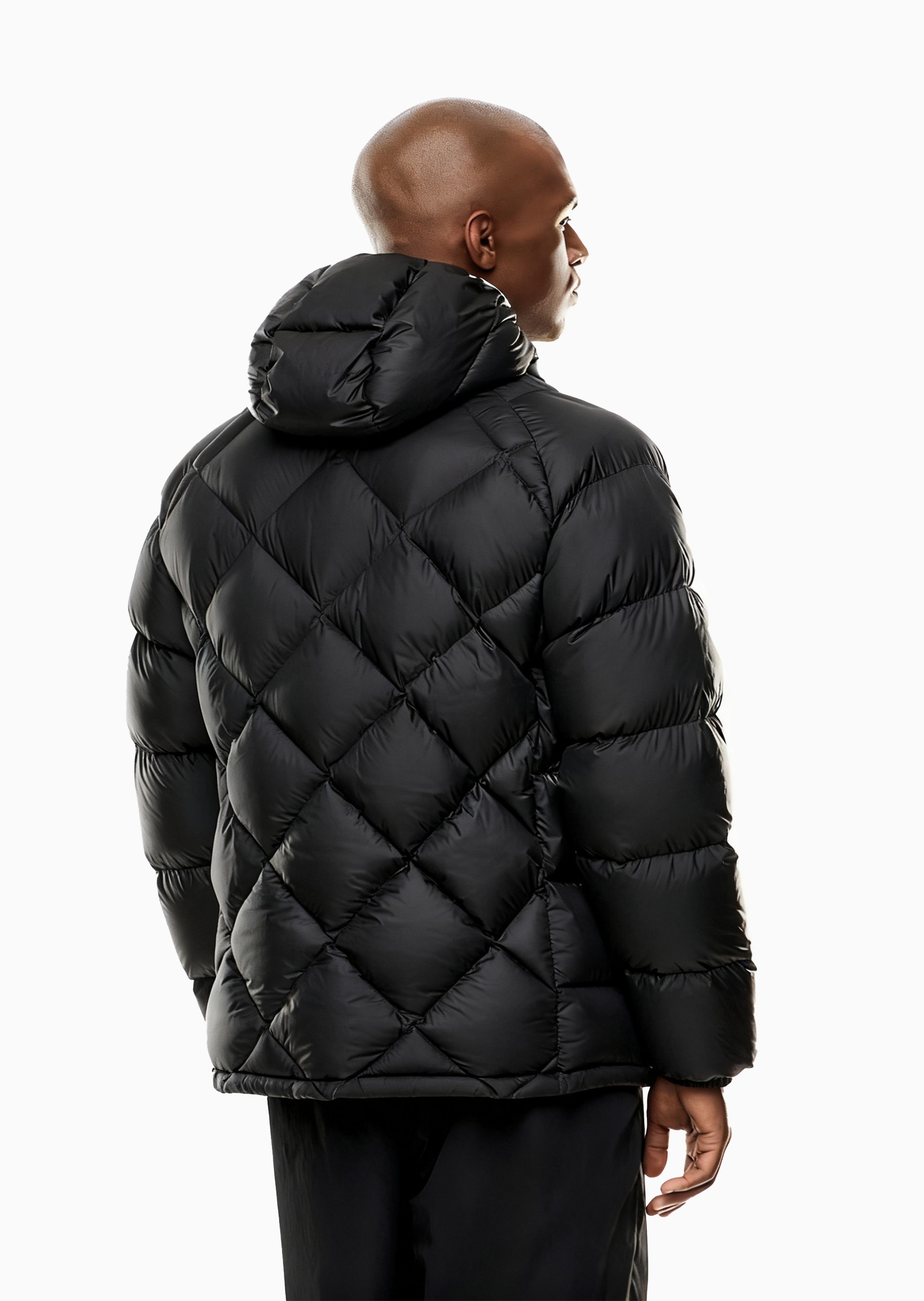 EA7 男士短款加厚宽松连帽拉链菱形绗缝羽绒服