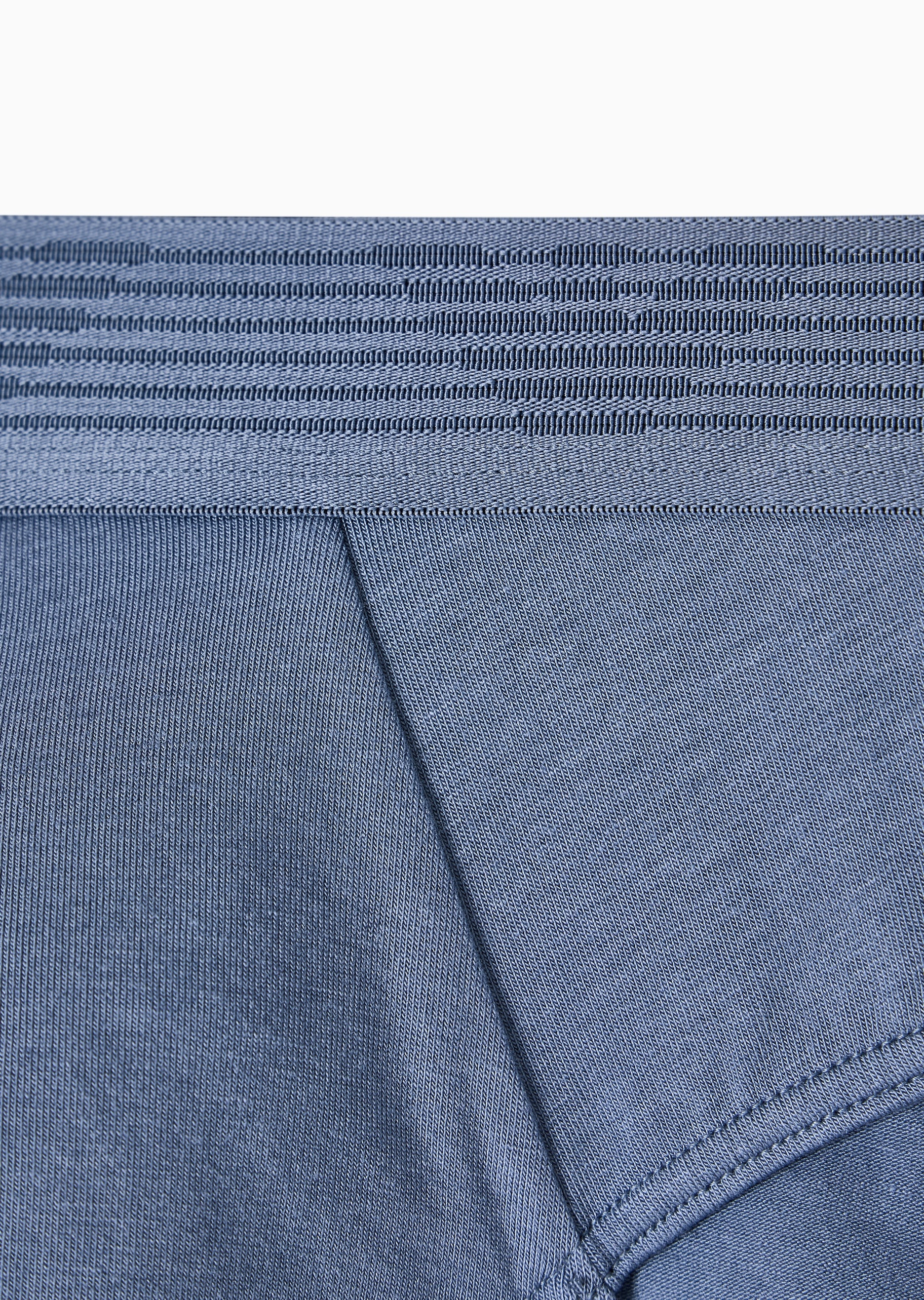 Emporio Armani 男士莱赛尔弹力三角礼物性感轻奢内裤