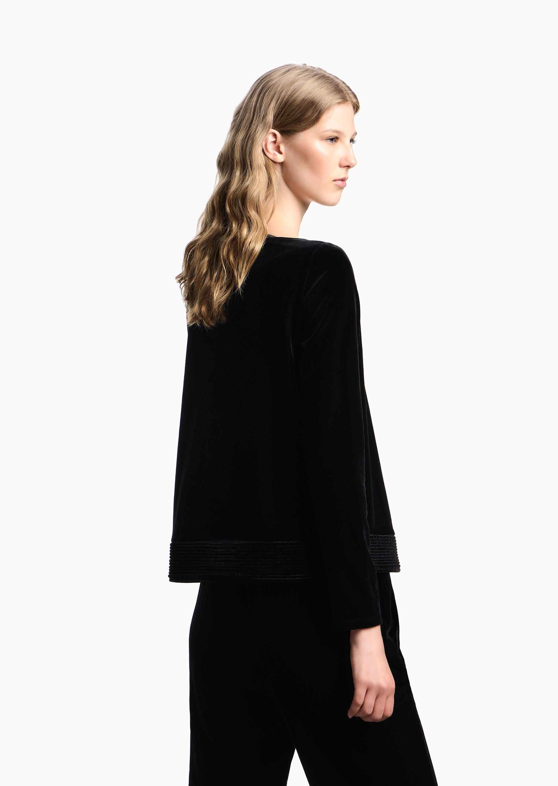 Emporio Armani 女士长袖船领罗纹优雅时尚针织衫