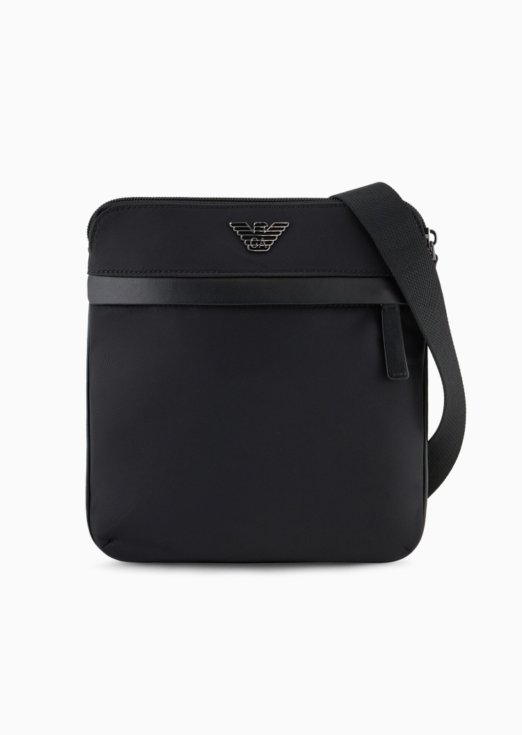 Emporio Armani 男士拉链扁平可调节肩带单肩斜挎包