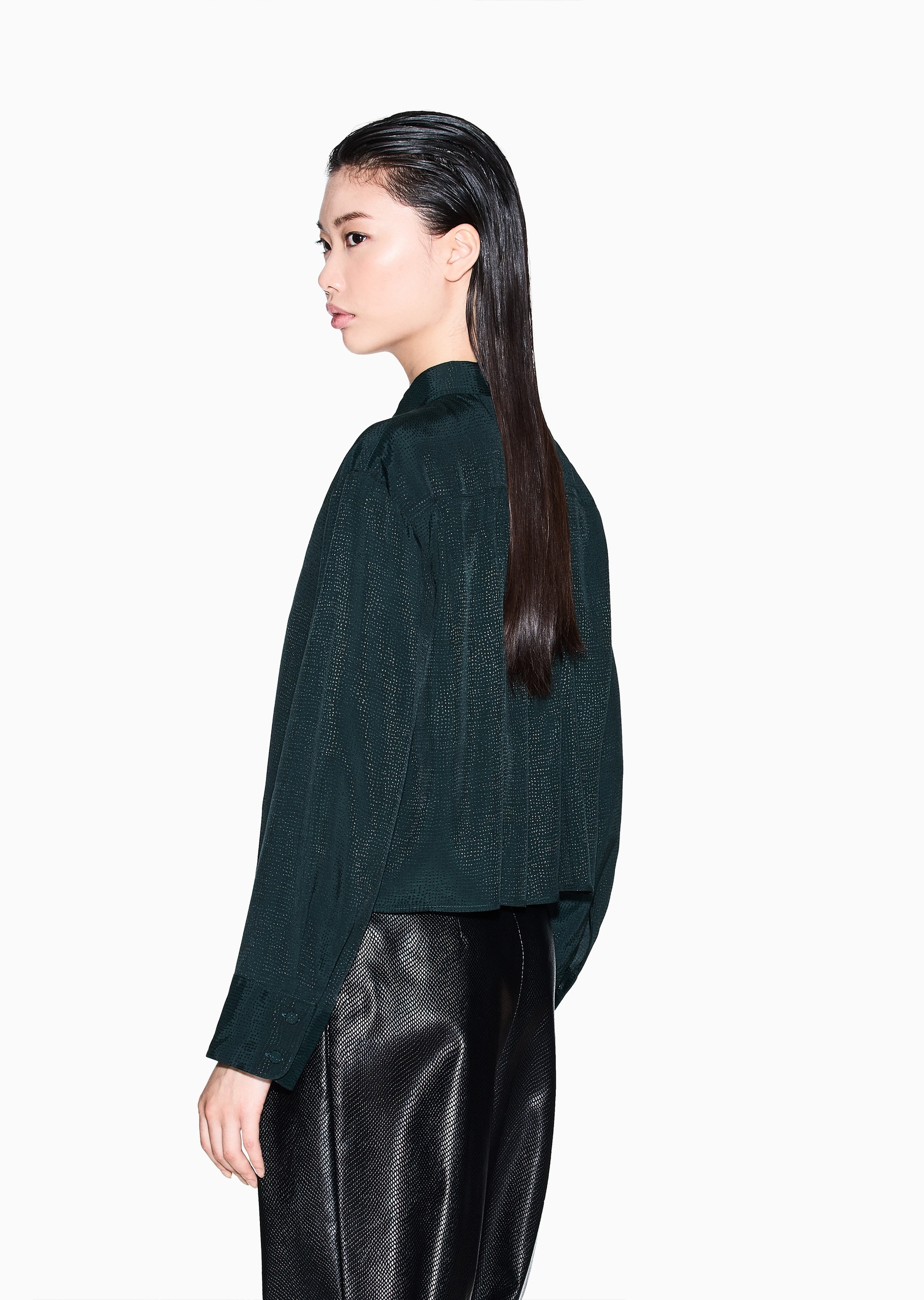 ARMANI EXCHANGE 女士人造棉短款翻领纽扣纯色衬衫