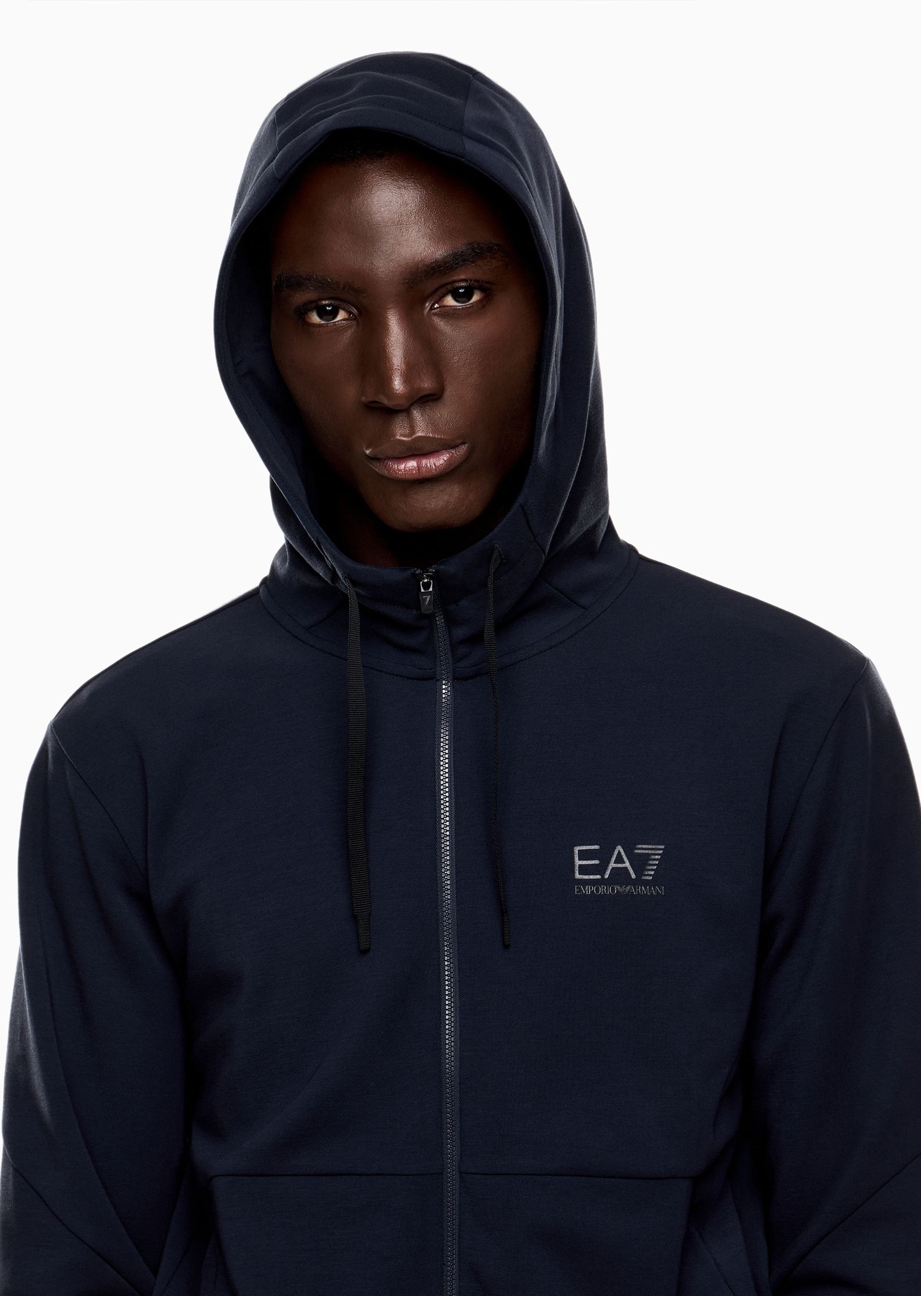 EA7 男士合身长袖连帽徽标印花重磅运动卫衣外套