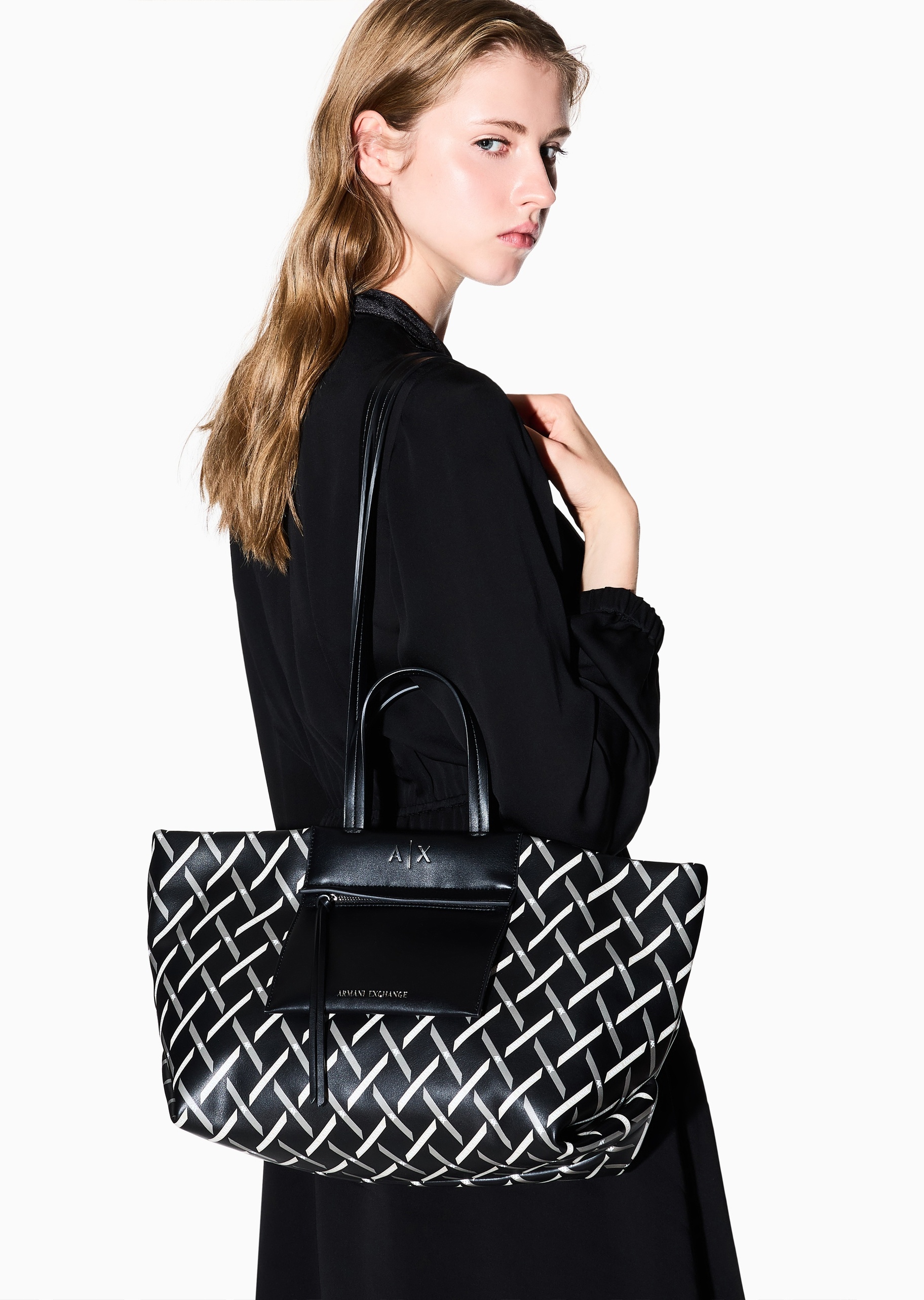 ARMANI EXCHANGE 女士通勤休闲单肩手提中号托特包